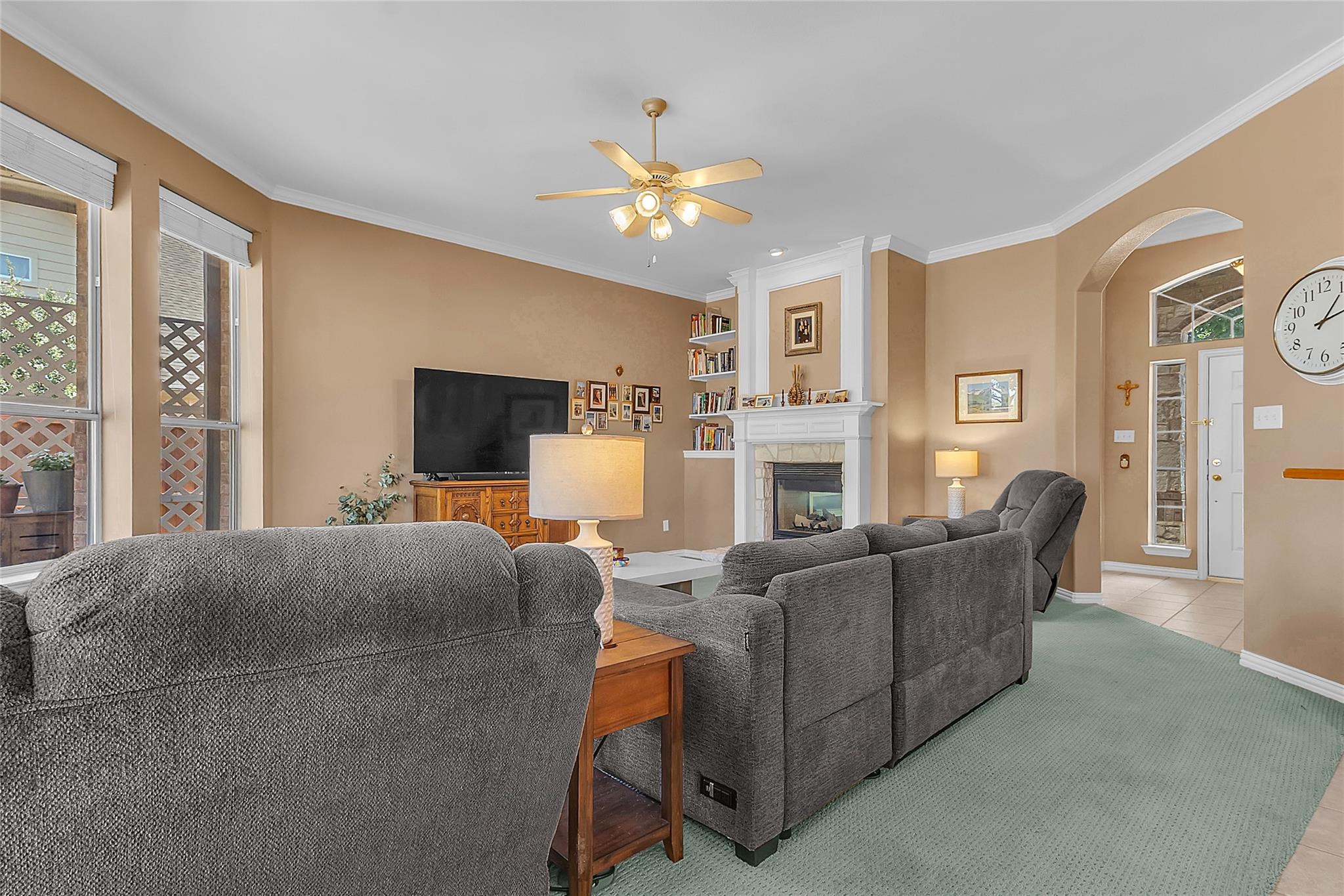 main property photo 8