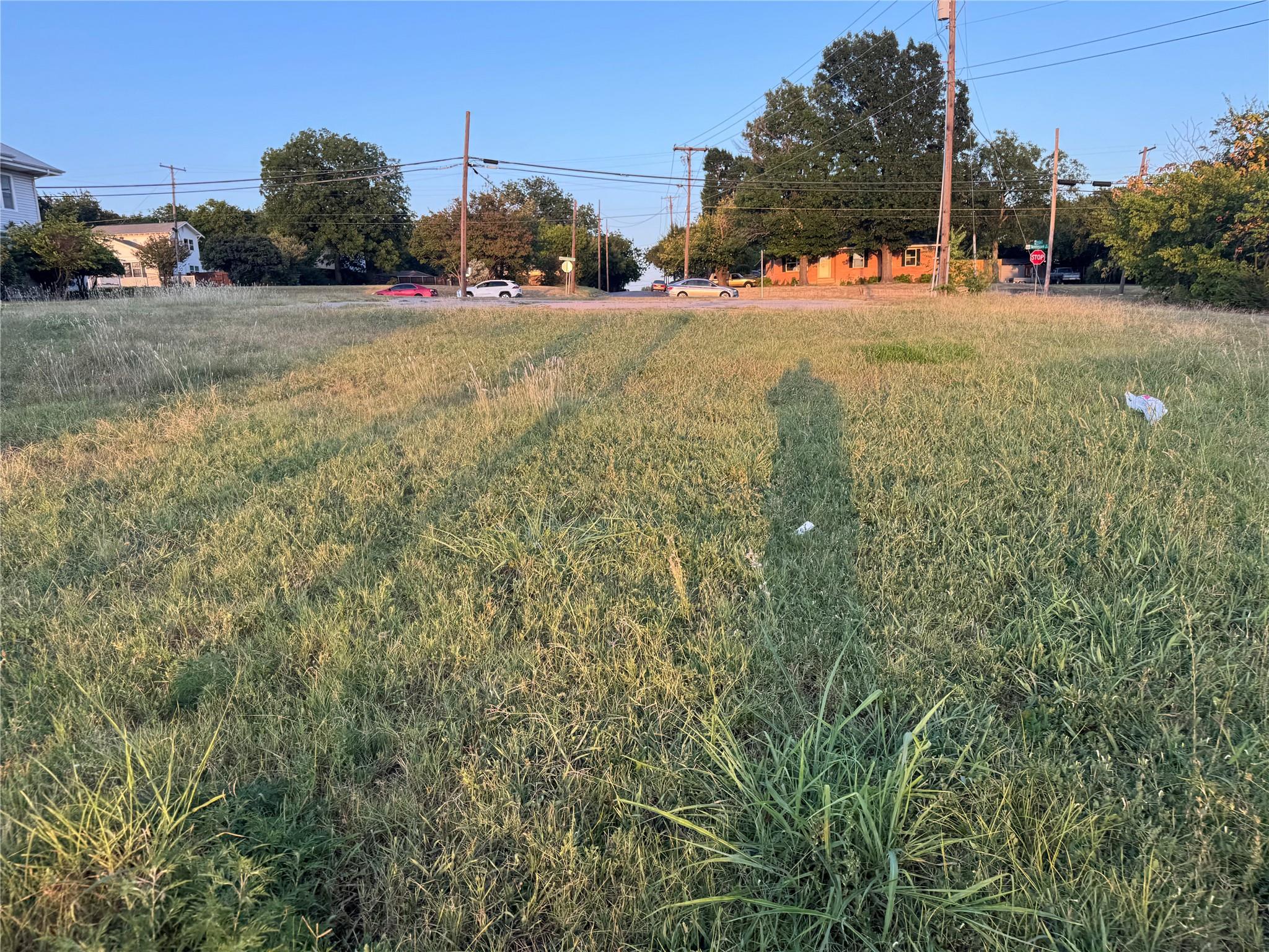 main property photo 18