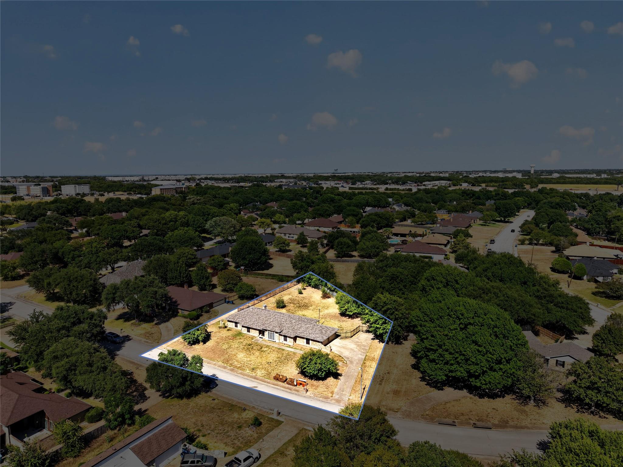 main property photo 38