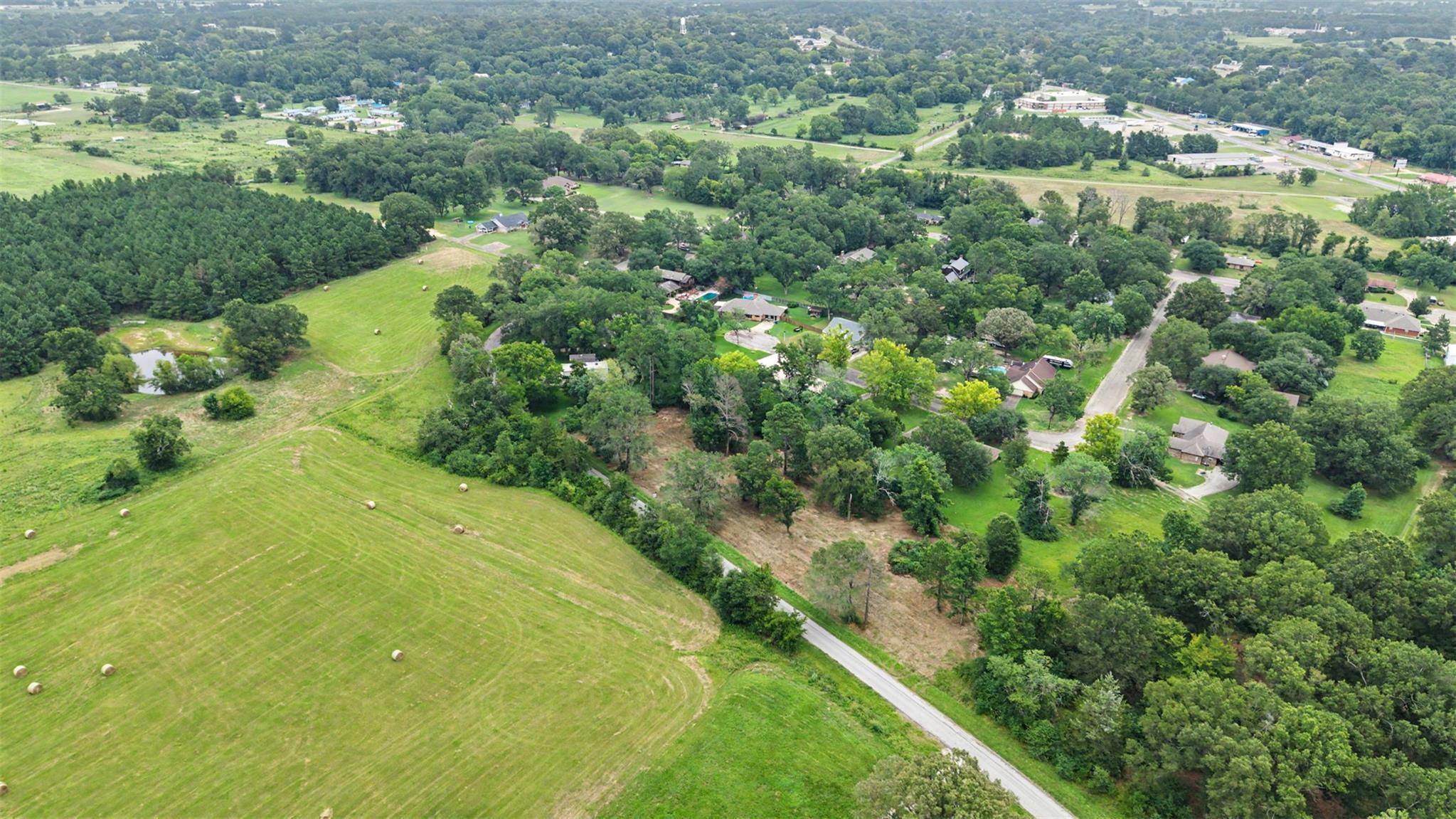 main property photo 0