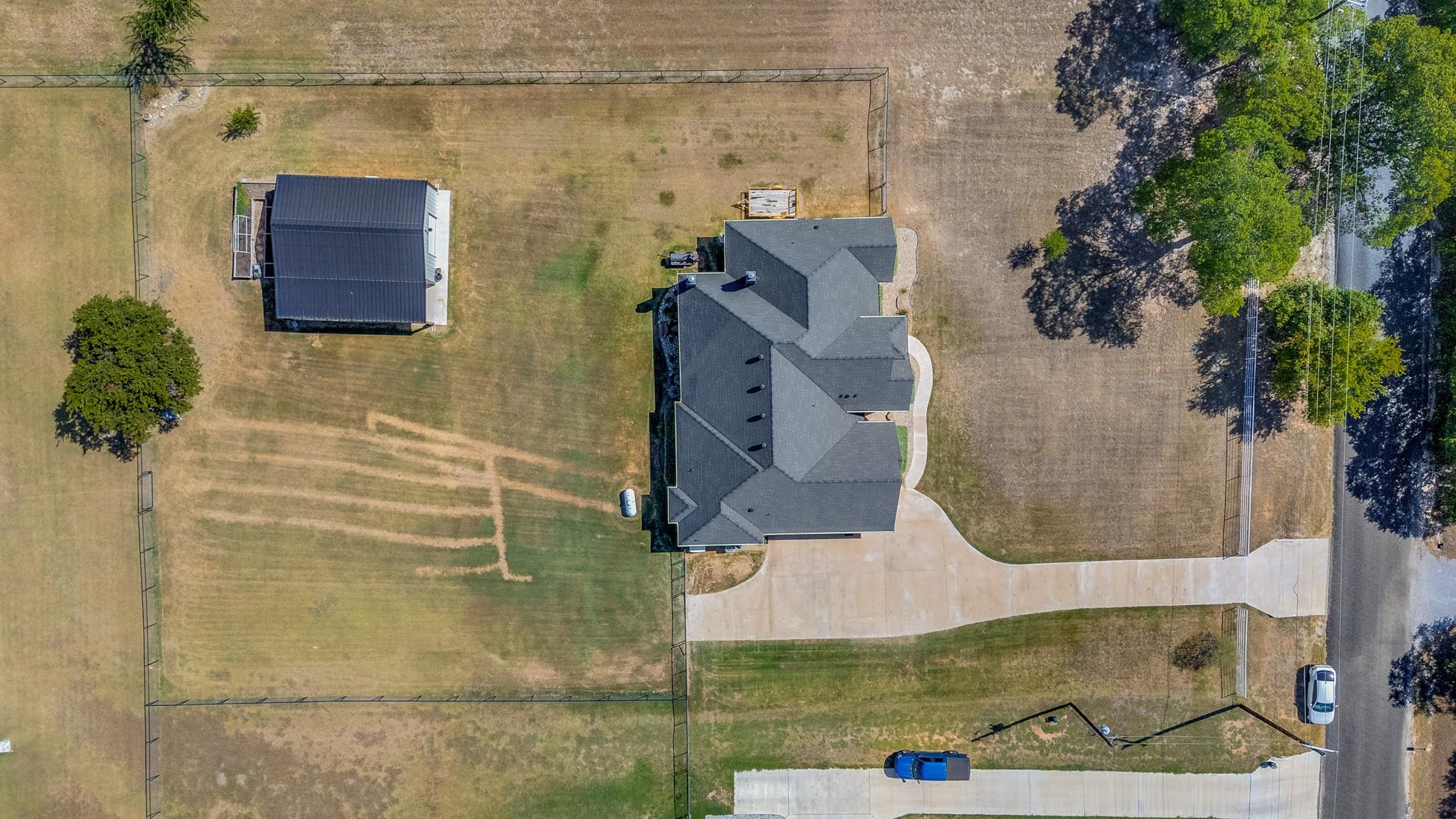 main property photo 33