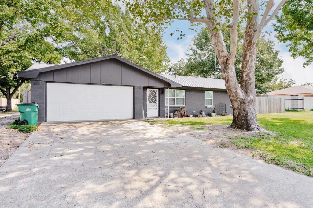 main property photo 0