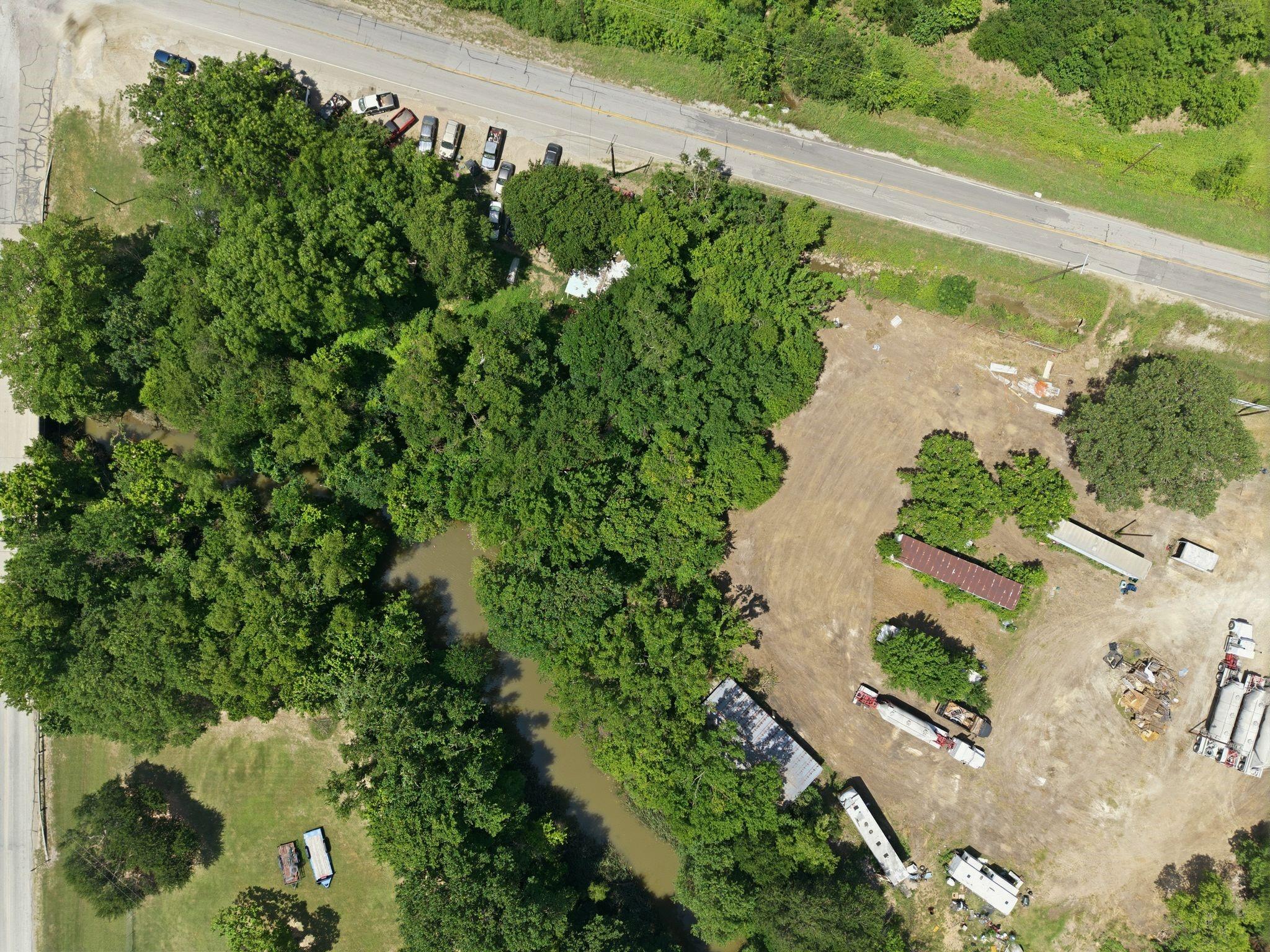 main property photo 12