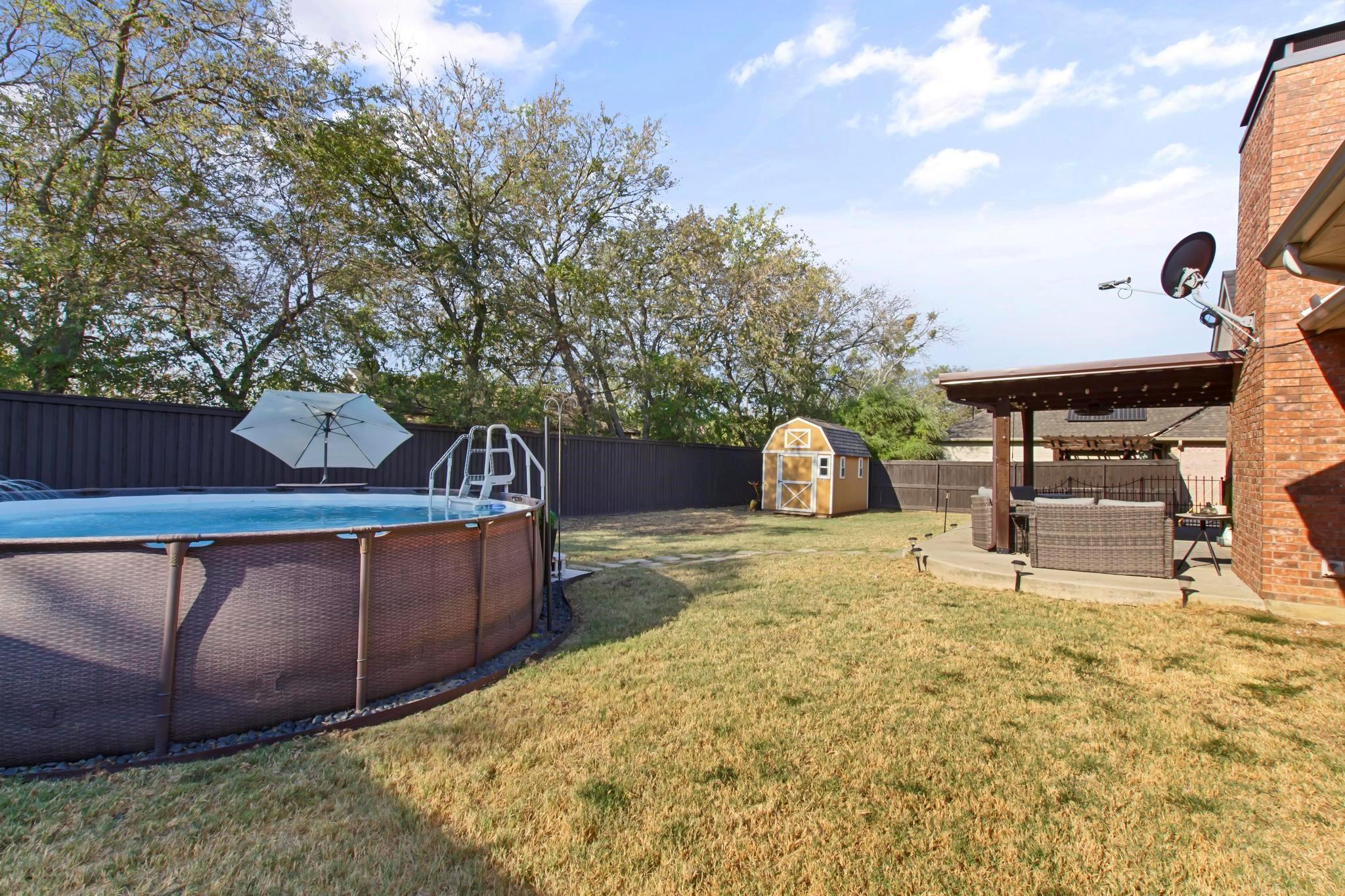 main property photo 26