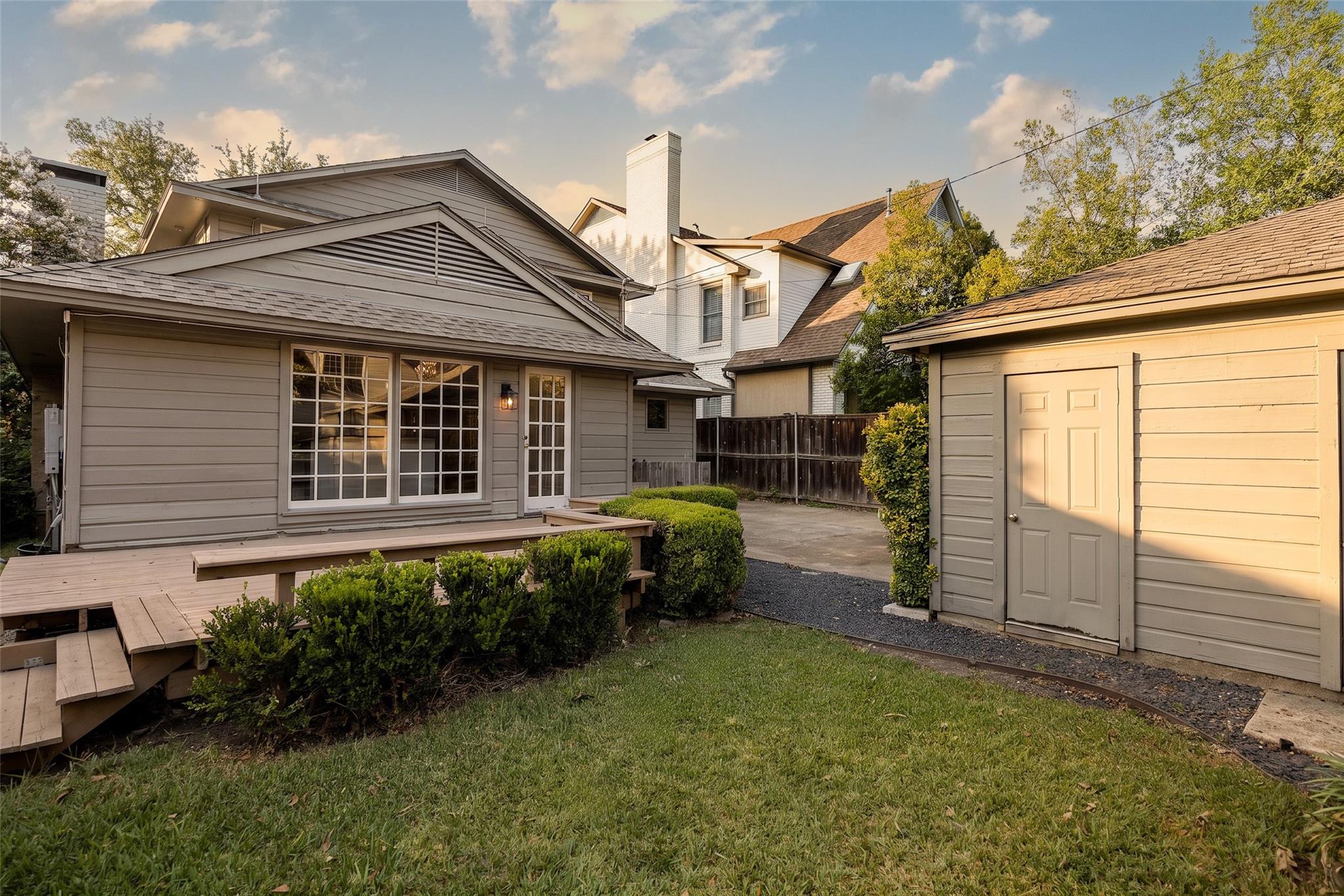 main property photo 21