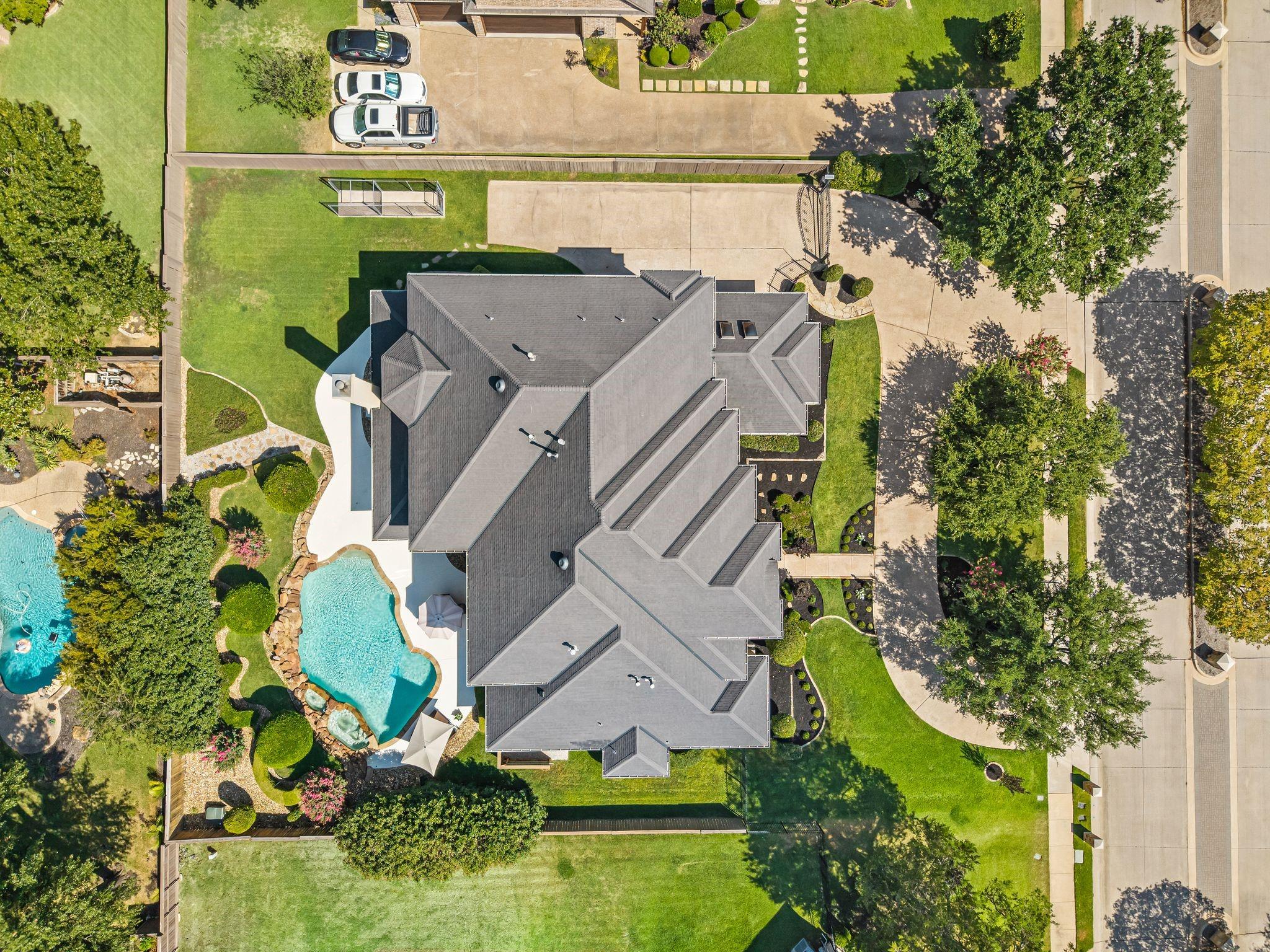 main property photo 34
