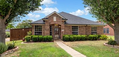 image of property with 4 Bed | 2 Bath | 2,268 Sqft