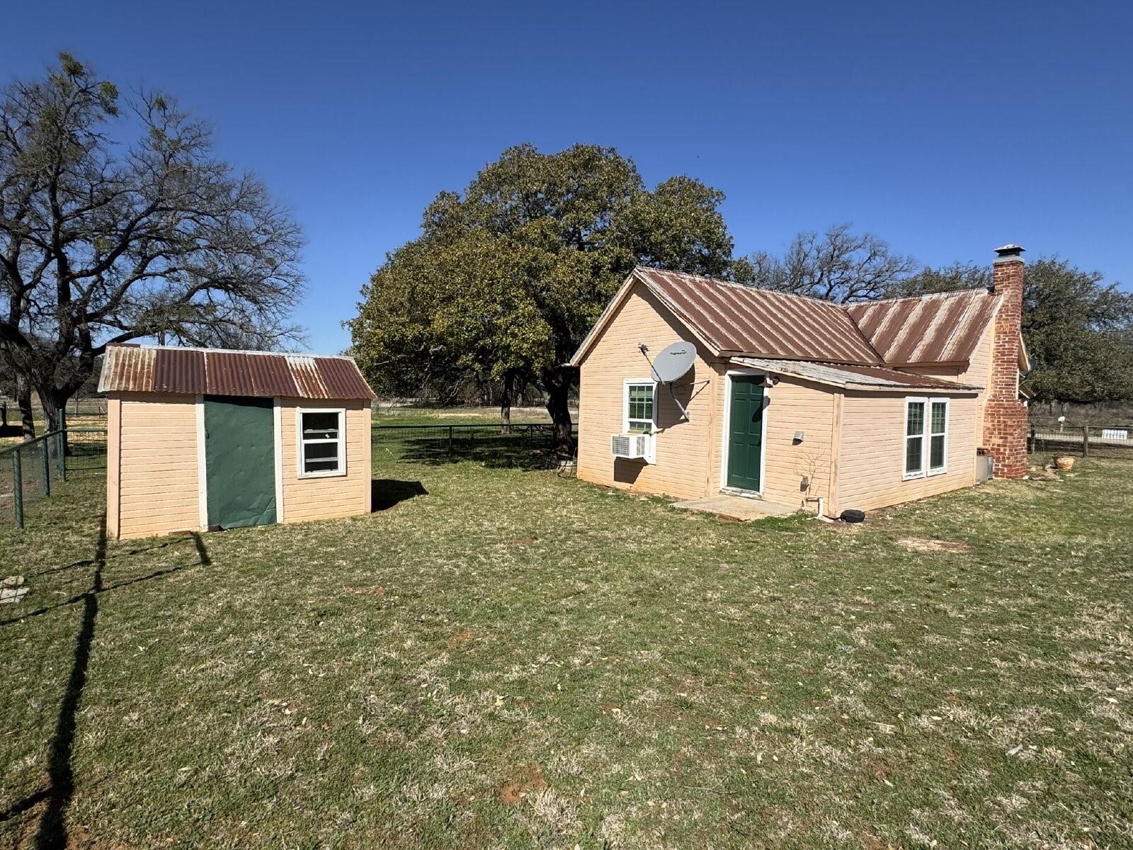 main property photo 18