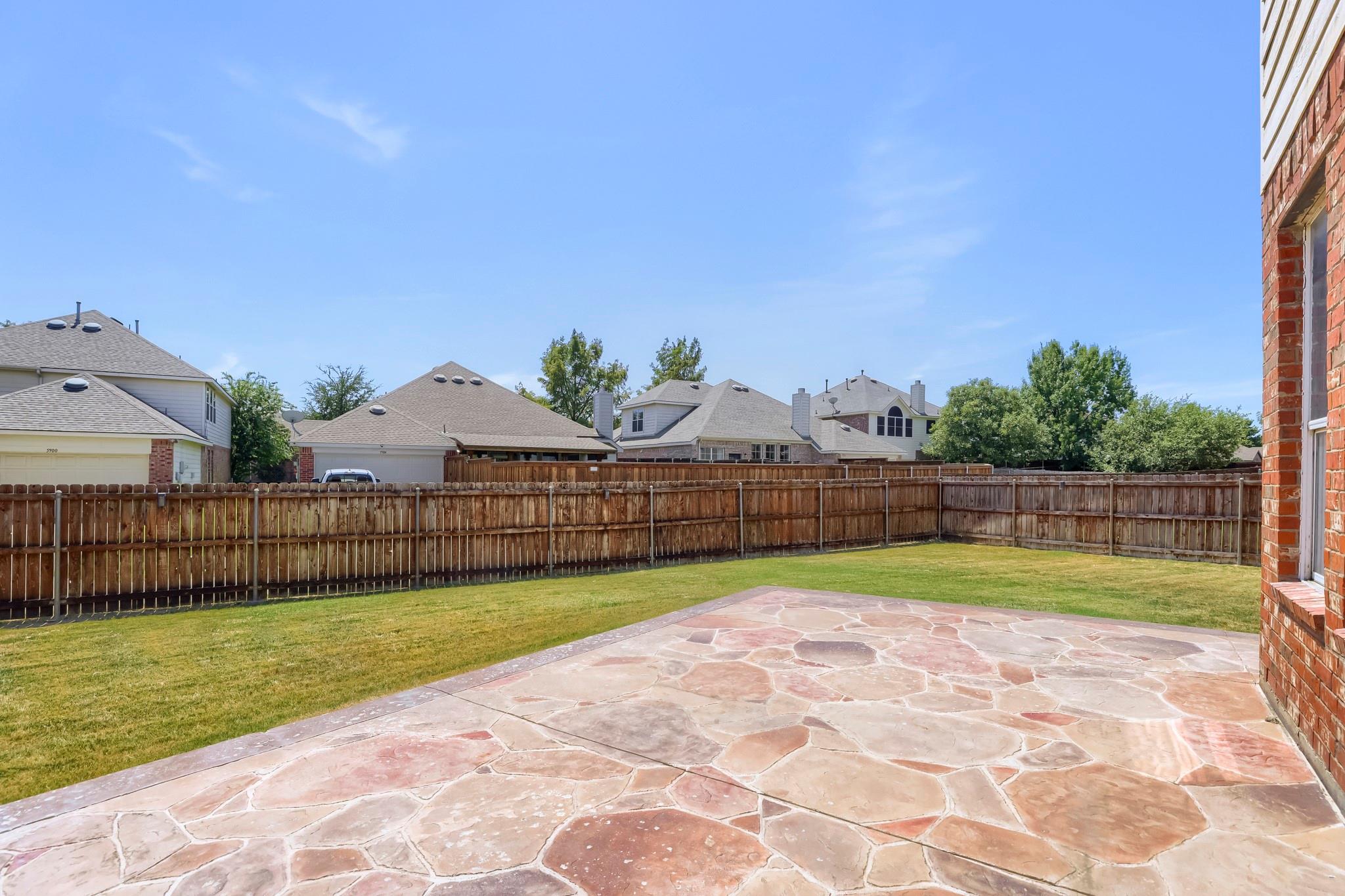 main property photo 26