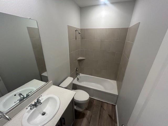 main property photo 12