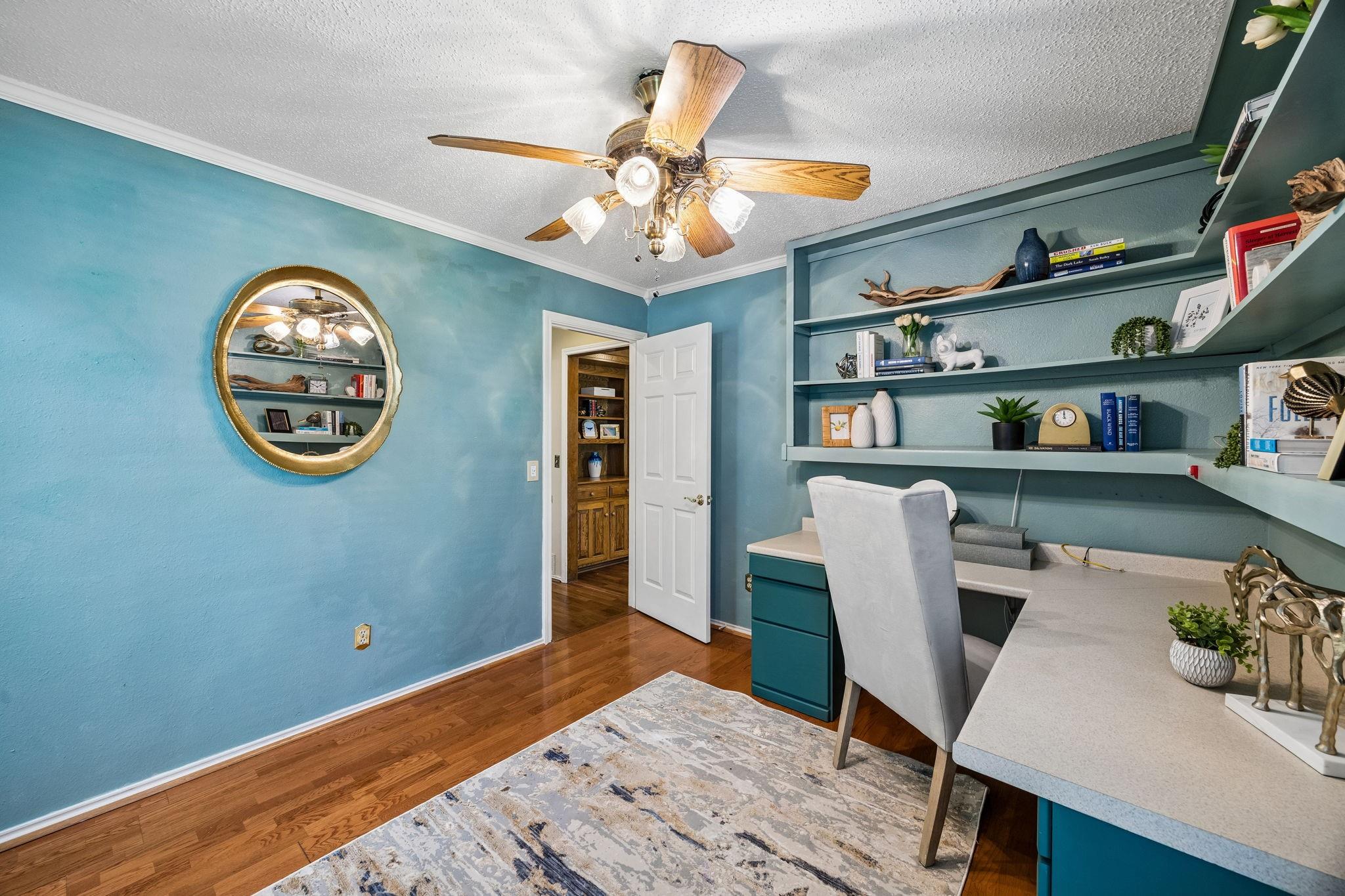 main property photo 22