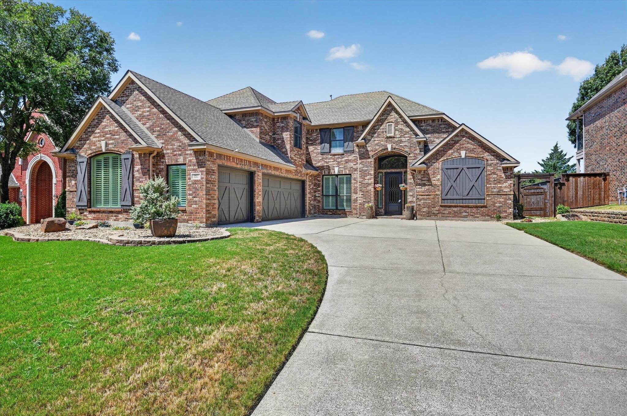 main property photo 33