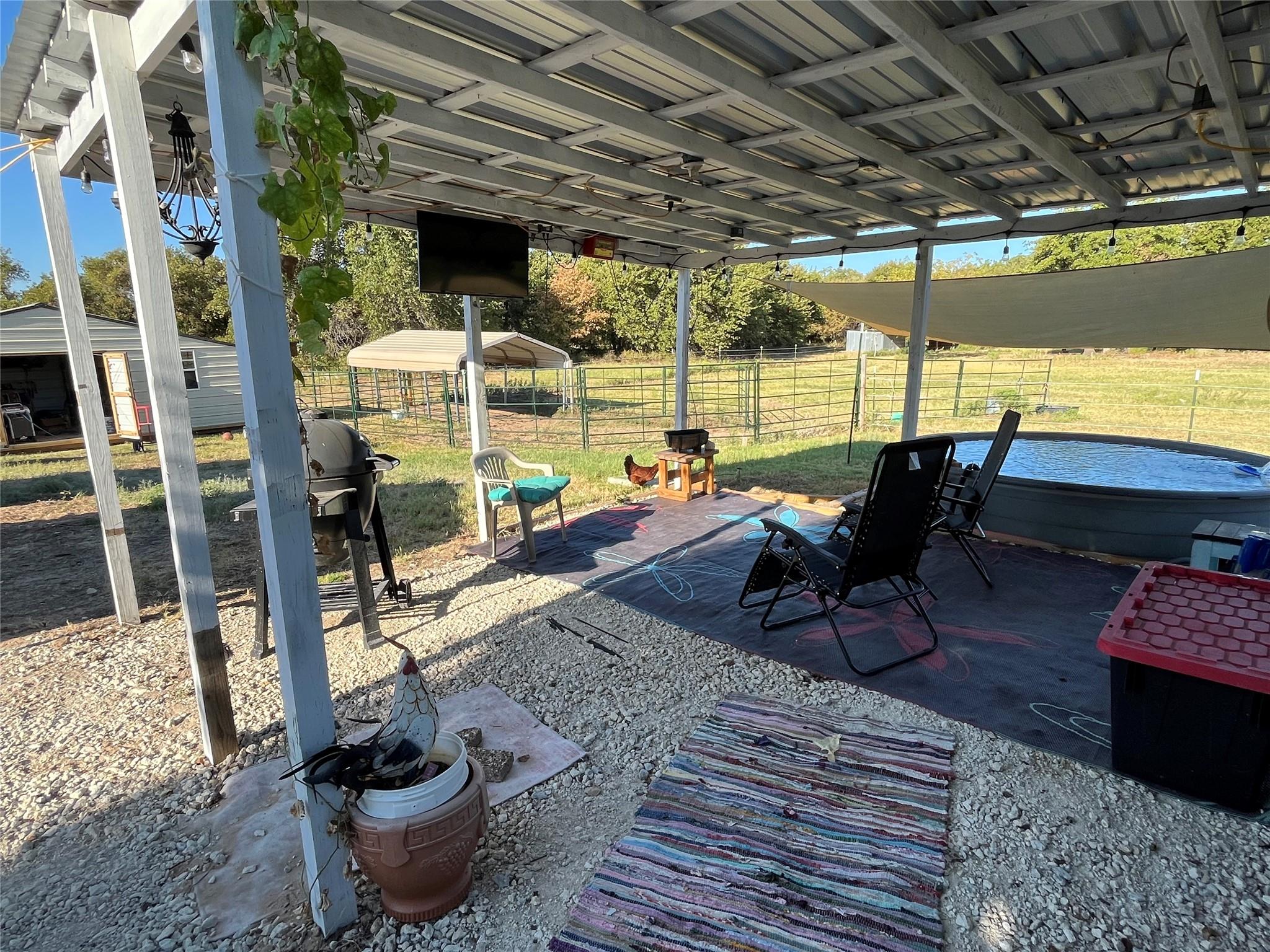 main property photo 32