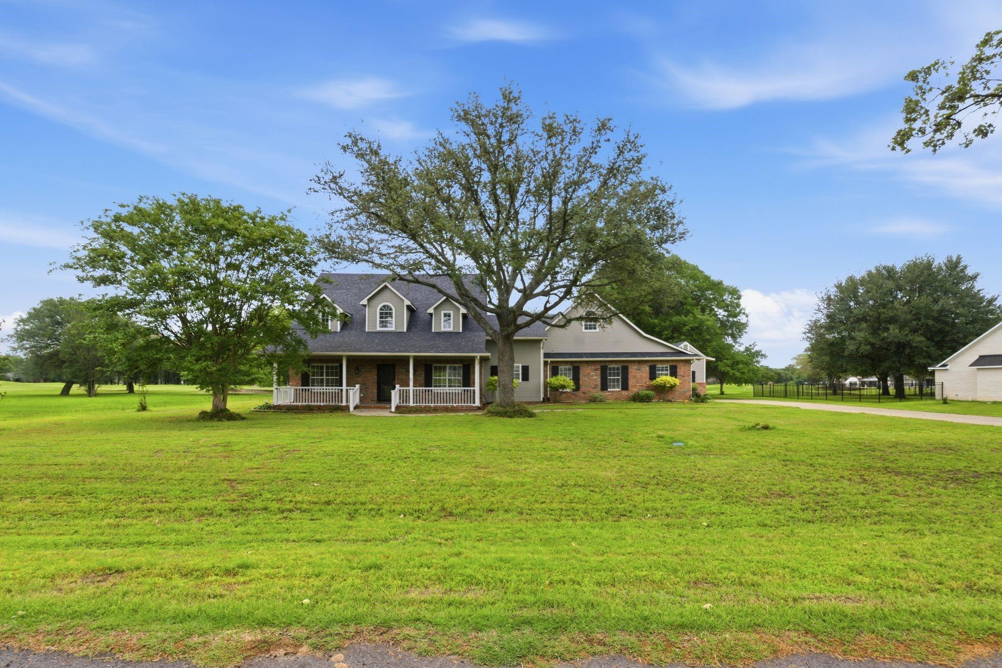 main property photo 33