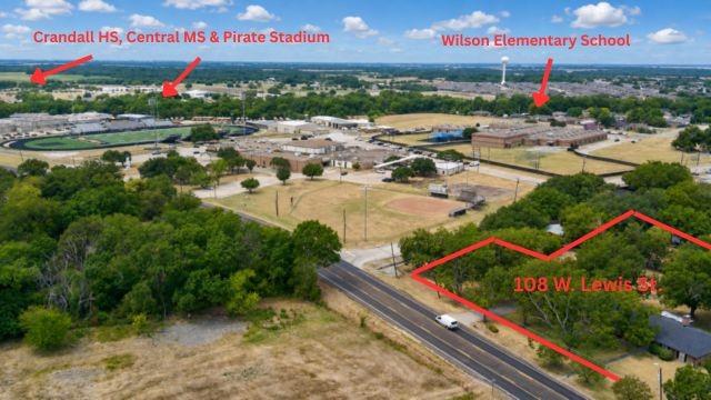 main property photo 31