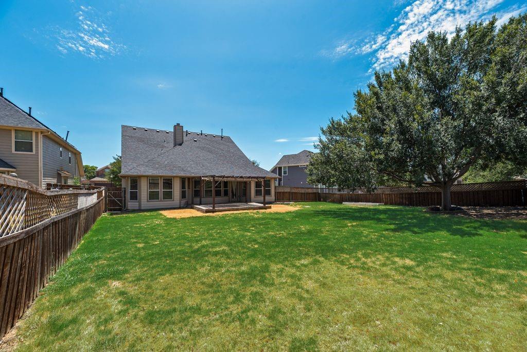 main property photo 33