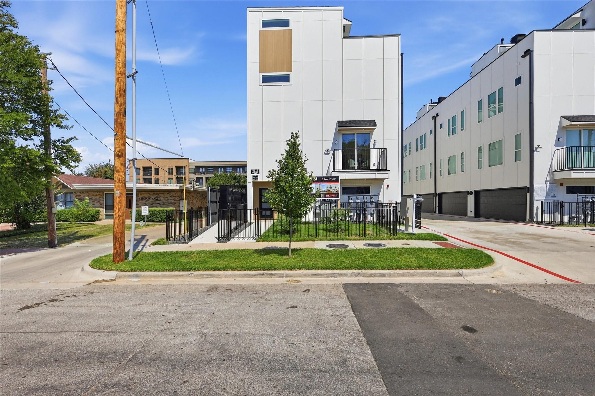 main property photo 2