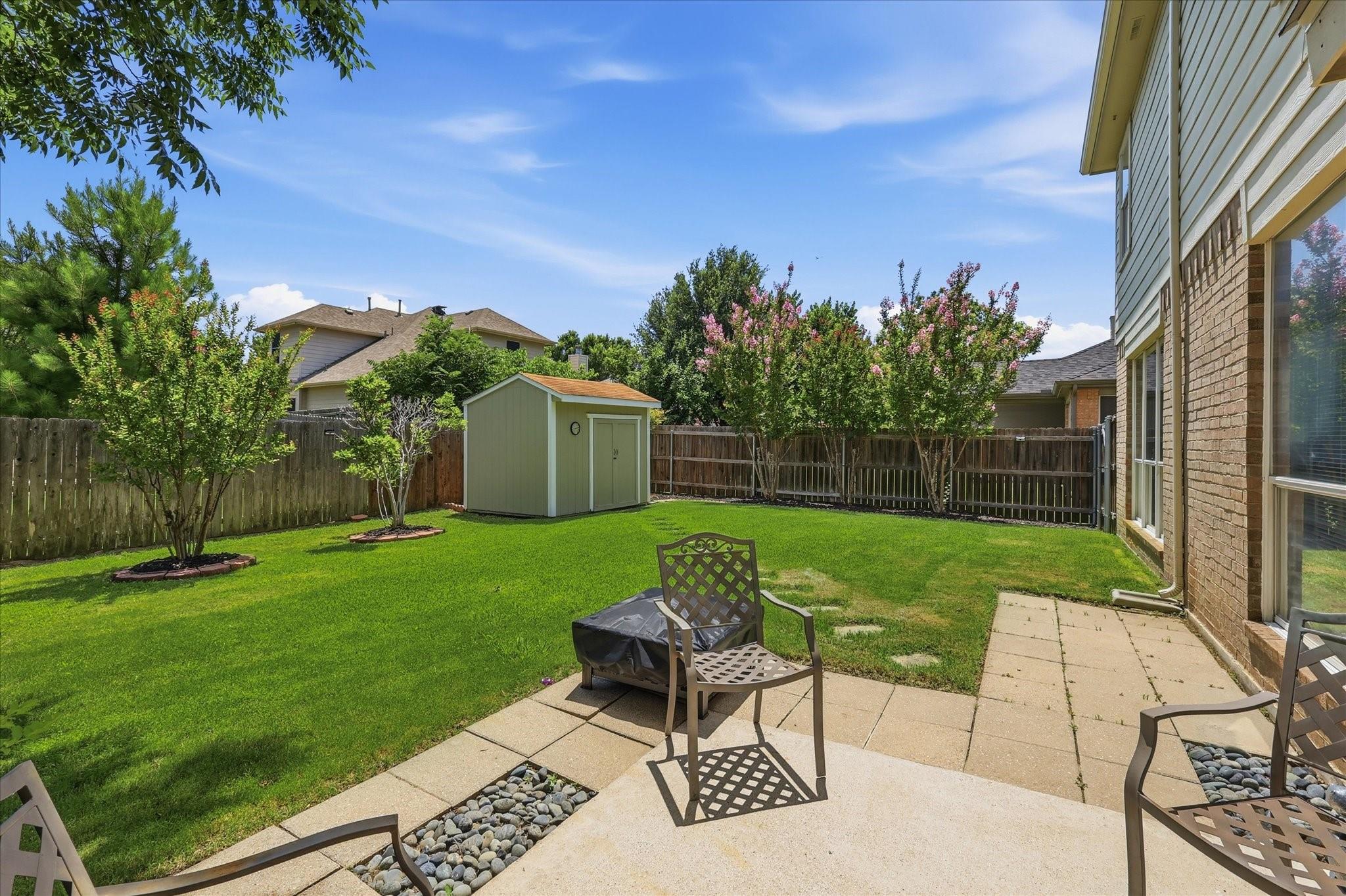 main property photo 30