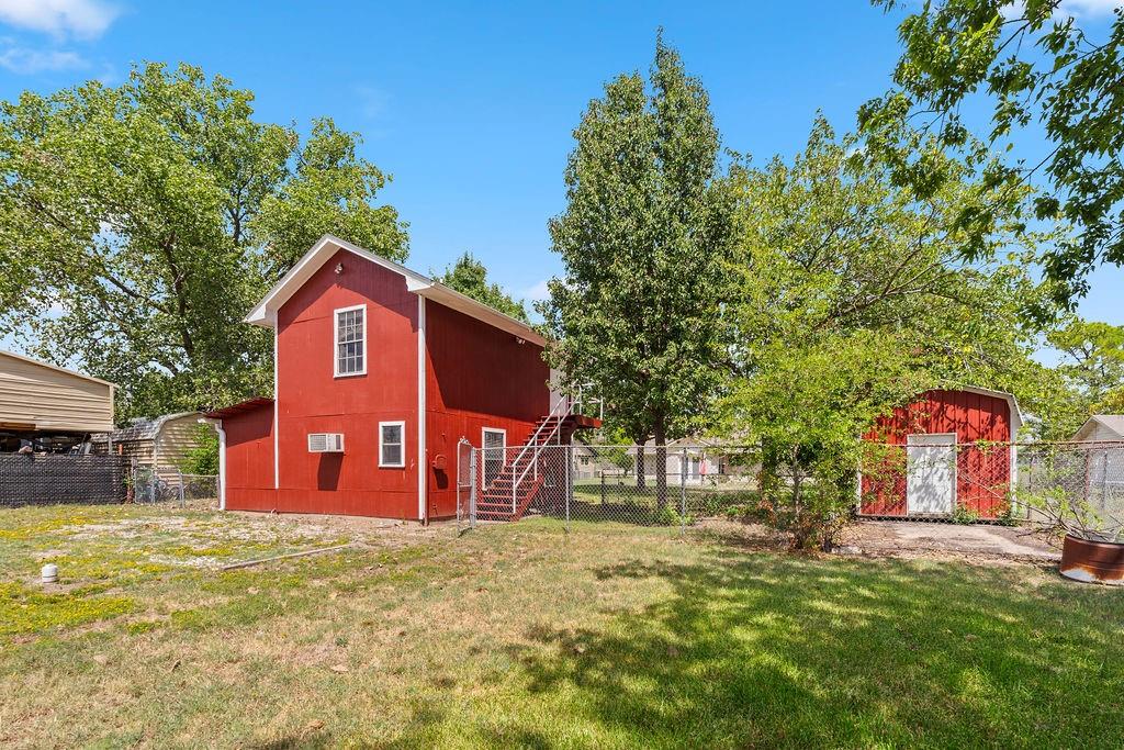main property photo 25