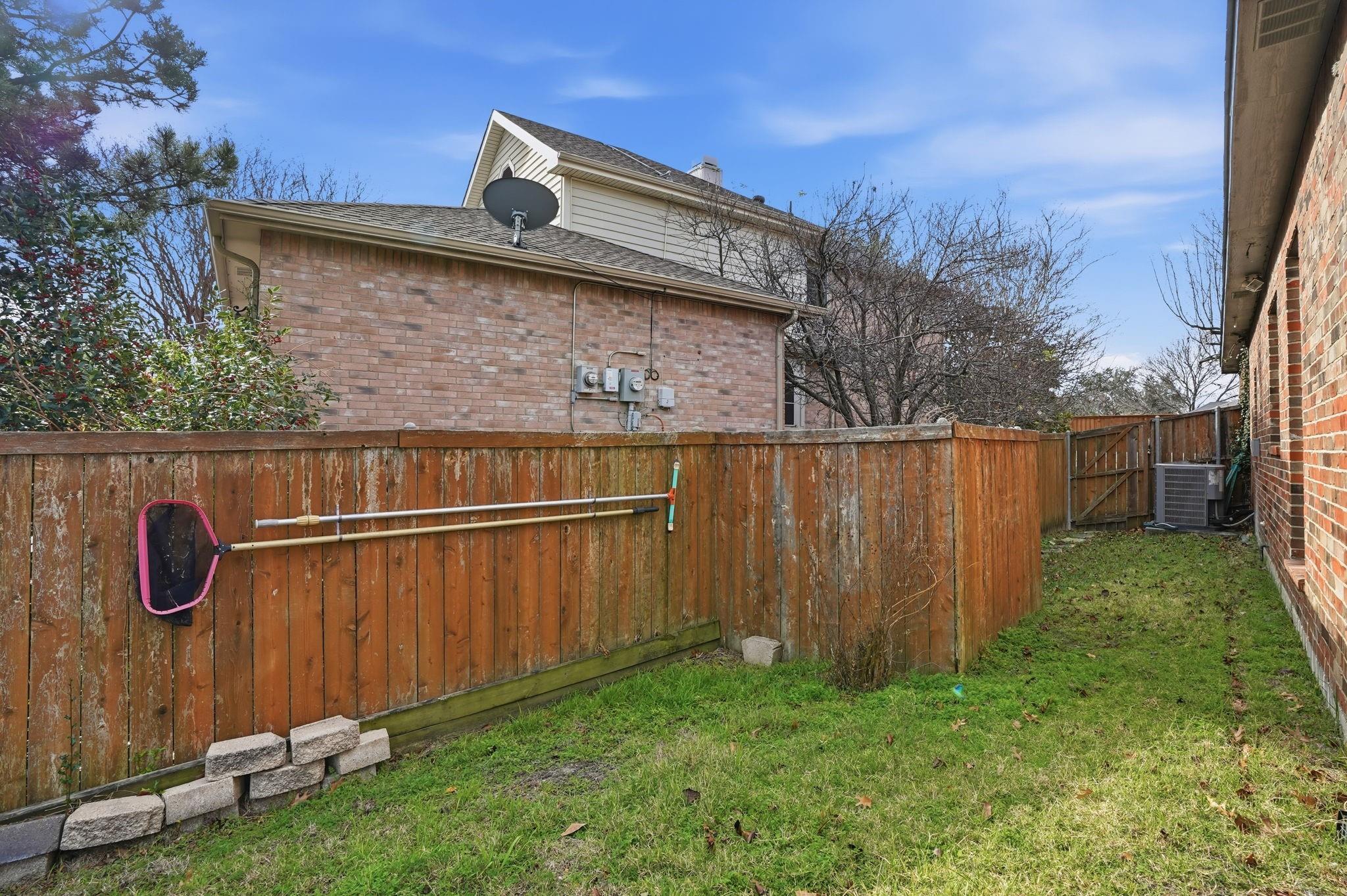 main property photo 34