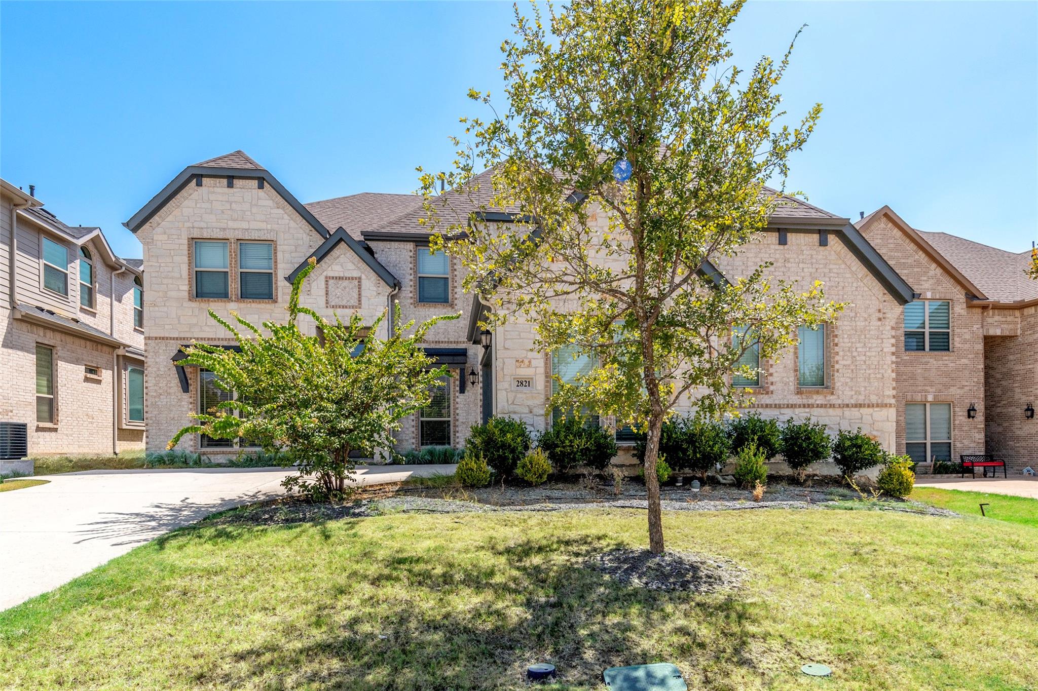main property photo 2