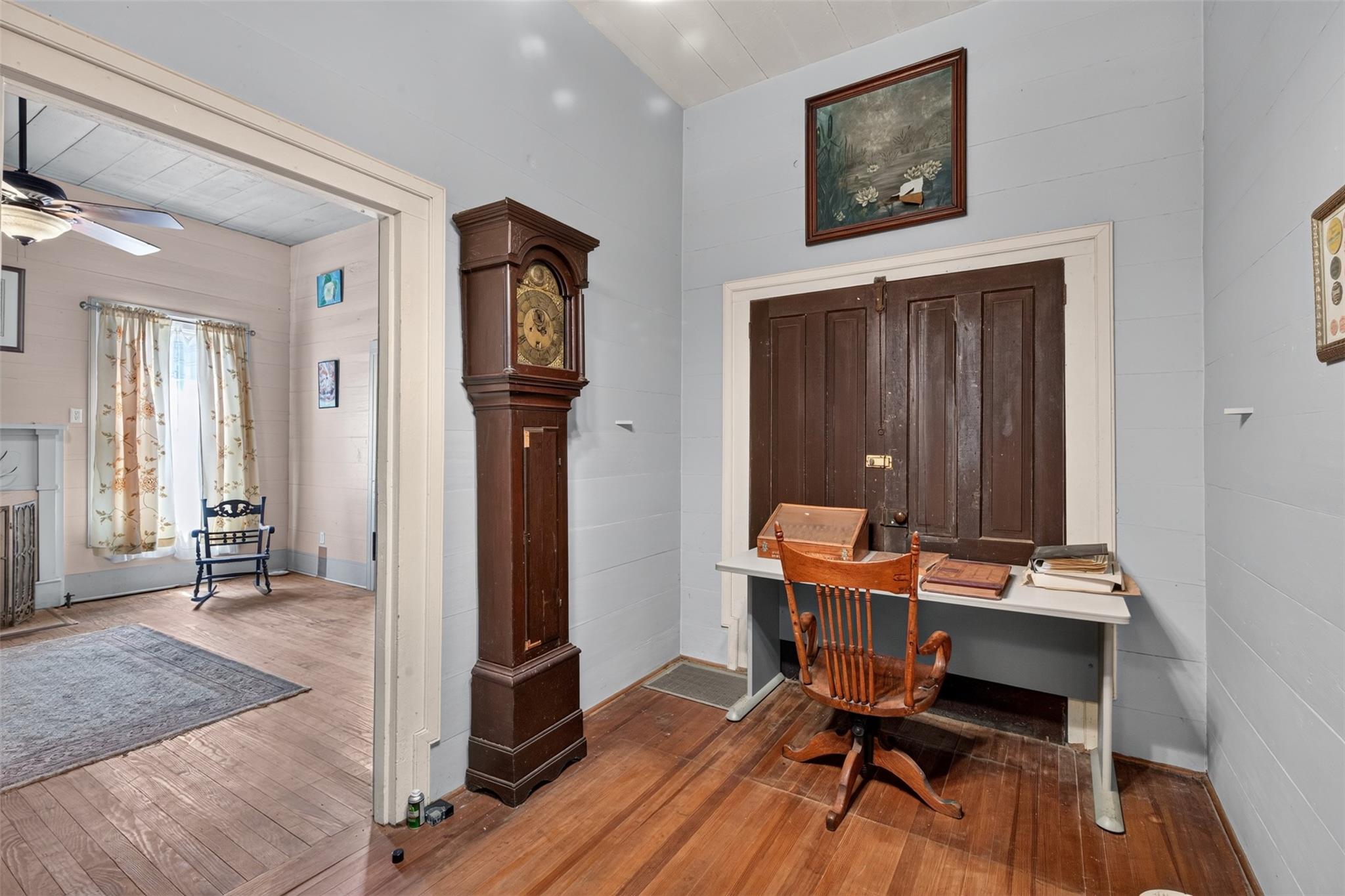 main property photo 25