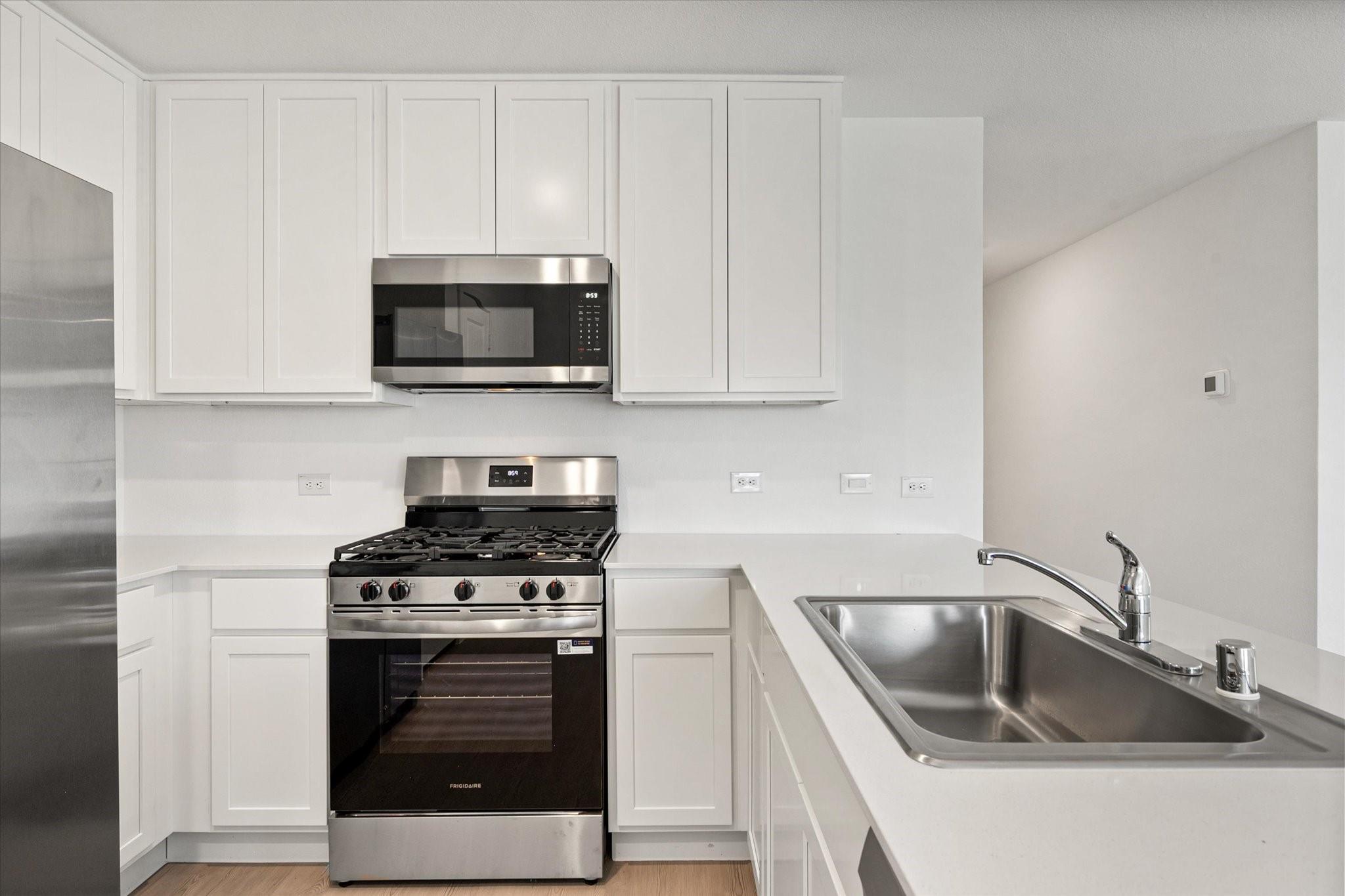 property viewer photo 8