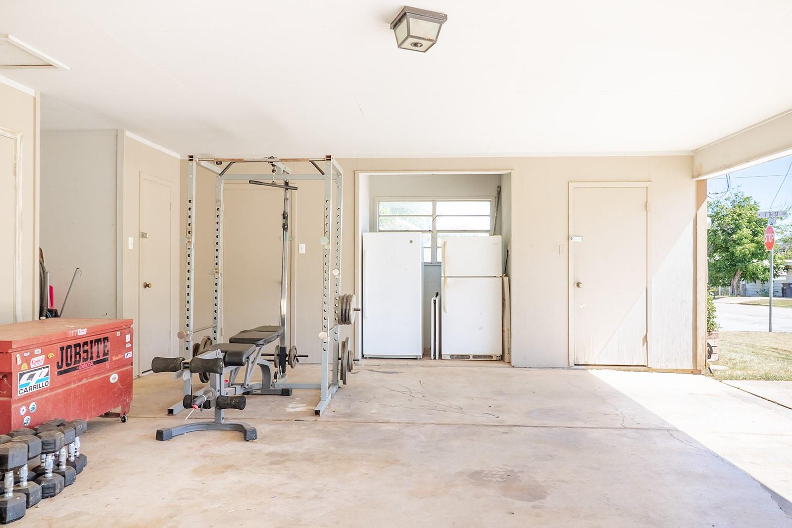 main property photo 24