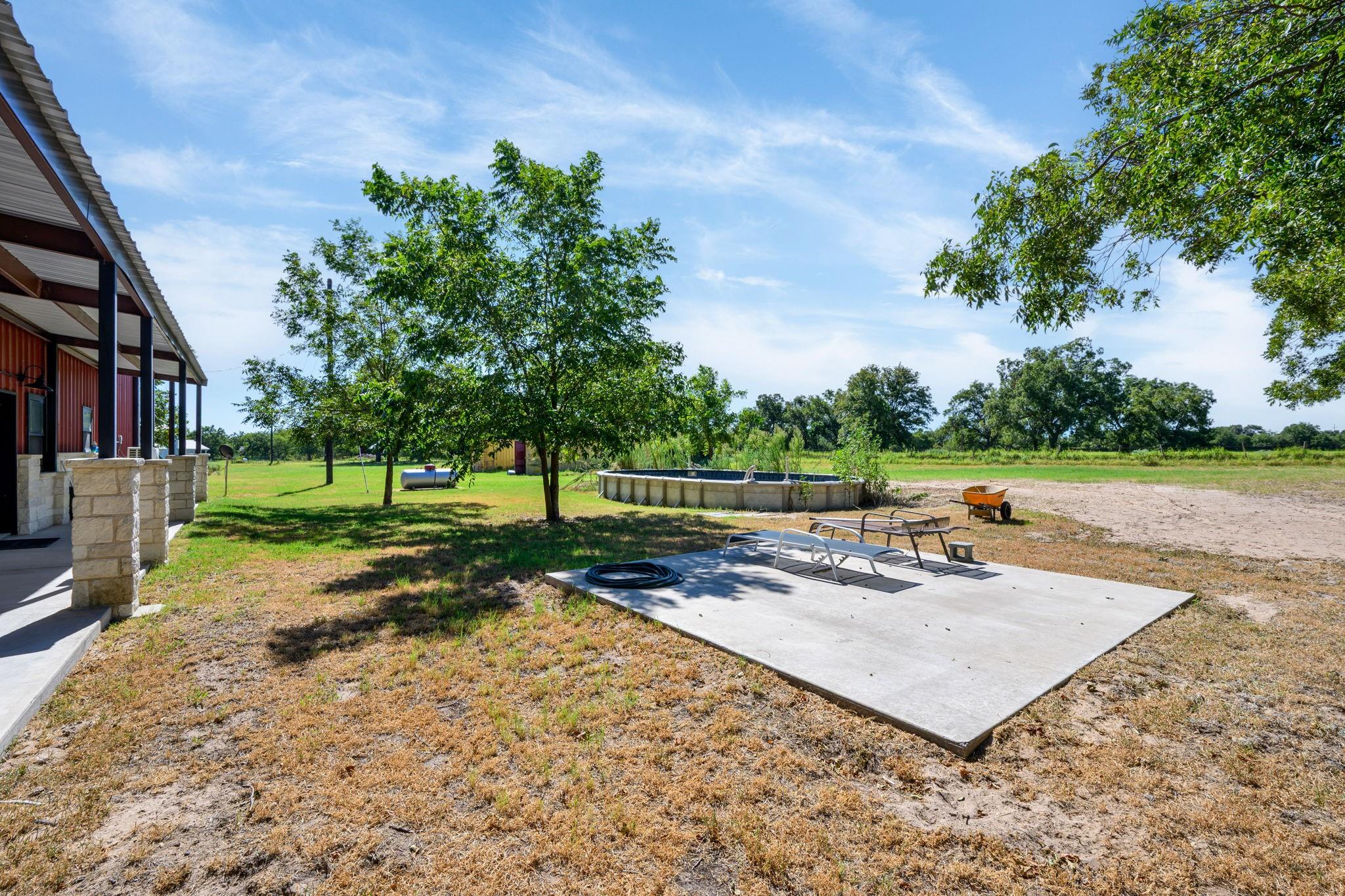 main property photo 39