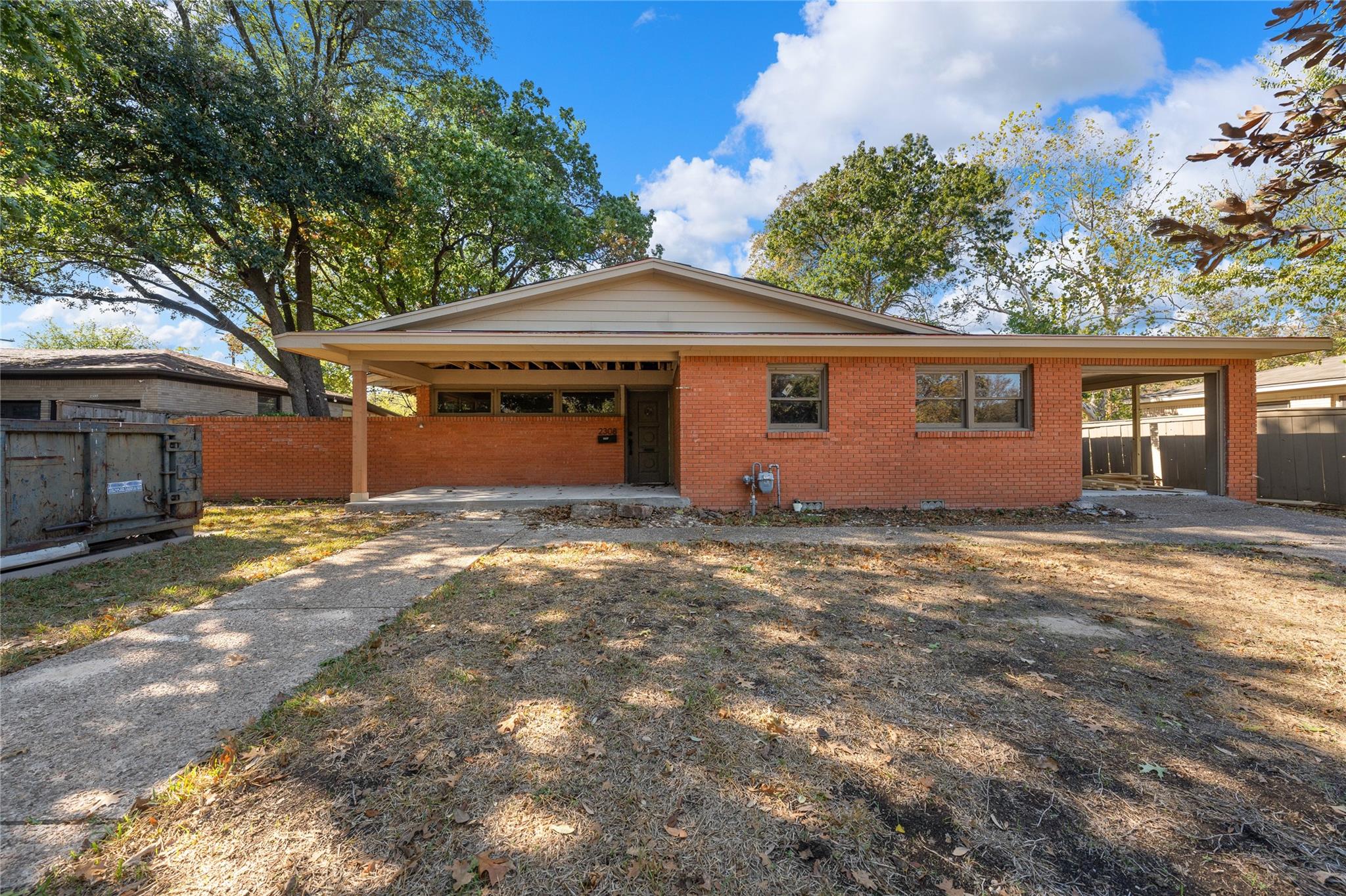 main property photo 5
