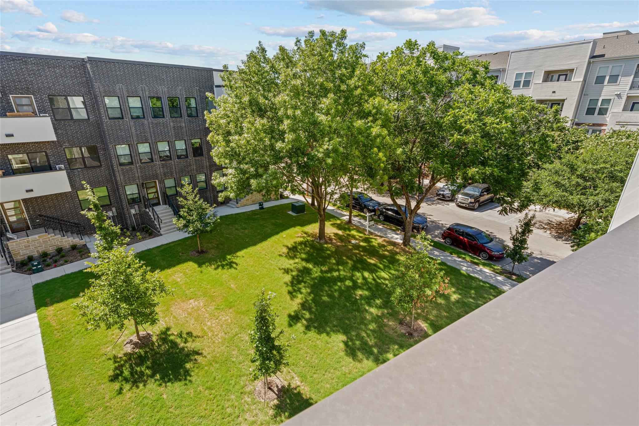 main property photo 25