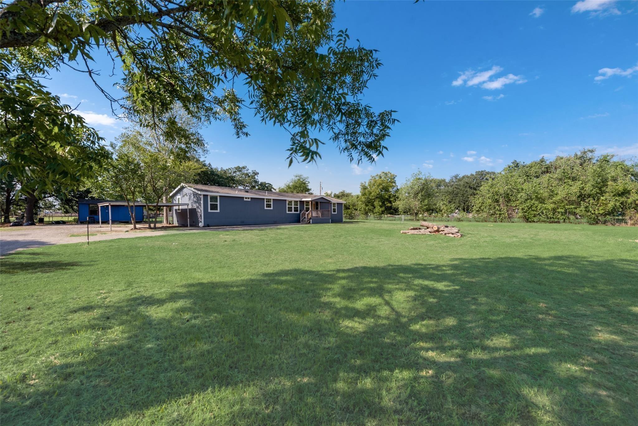 main property photo 28