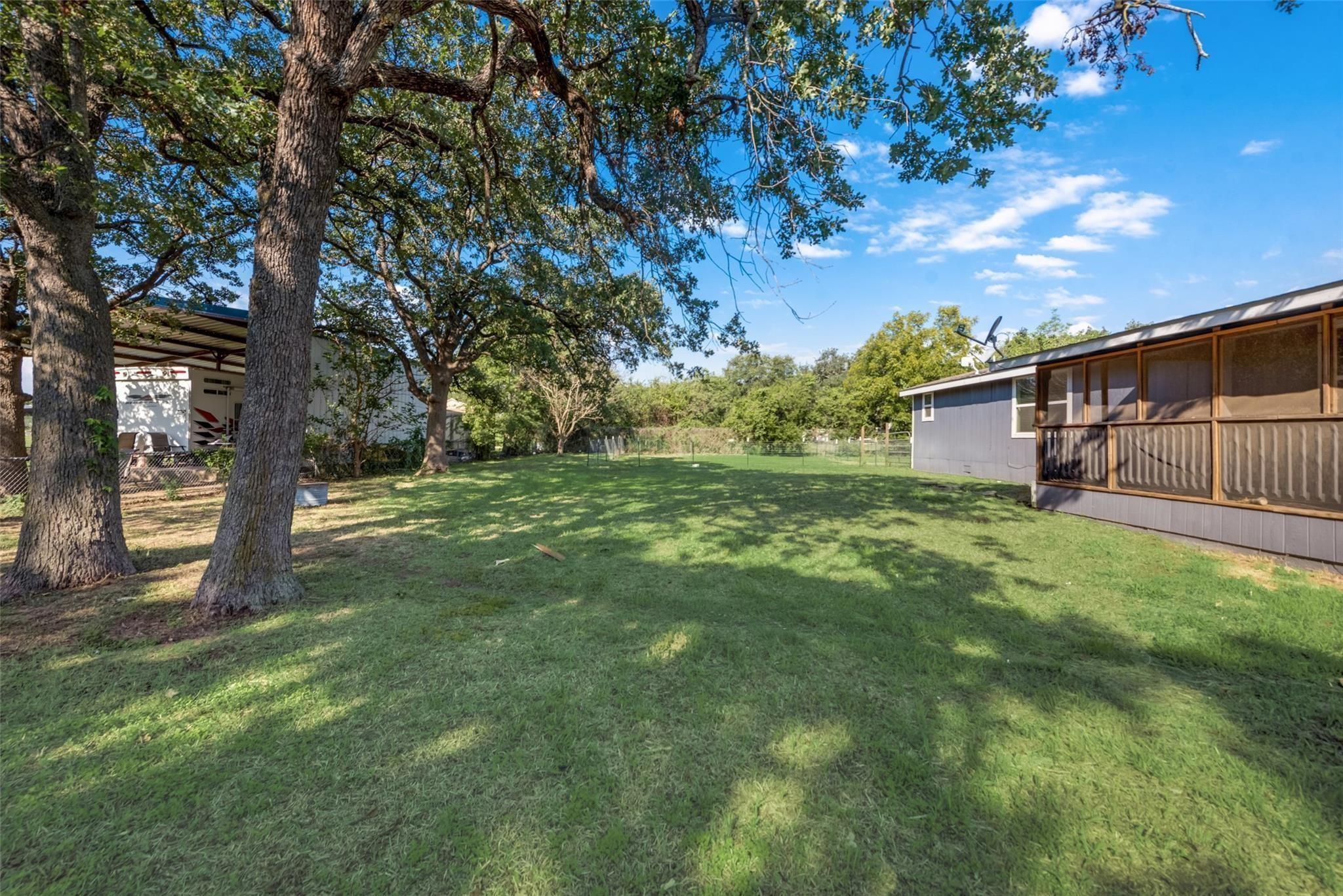 main property photo 30