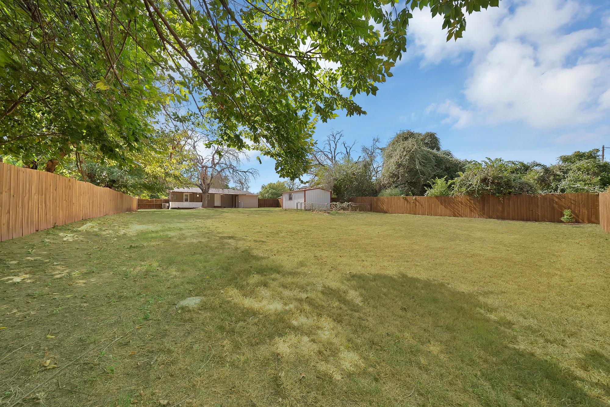 main property photo 32