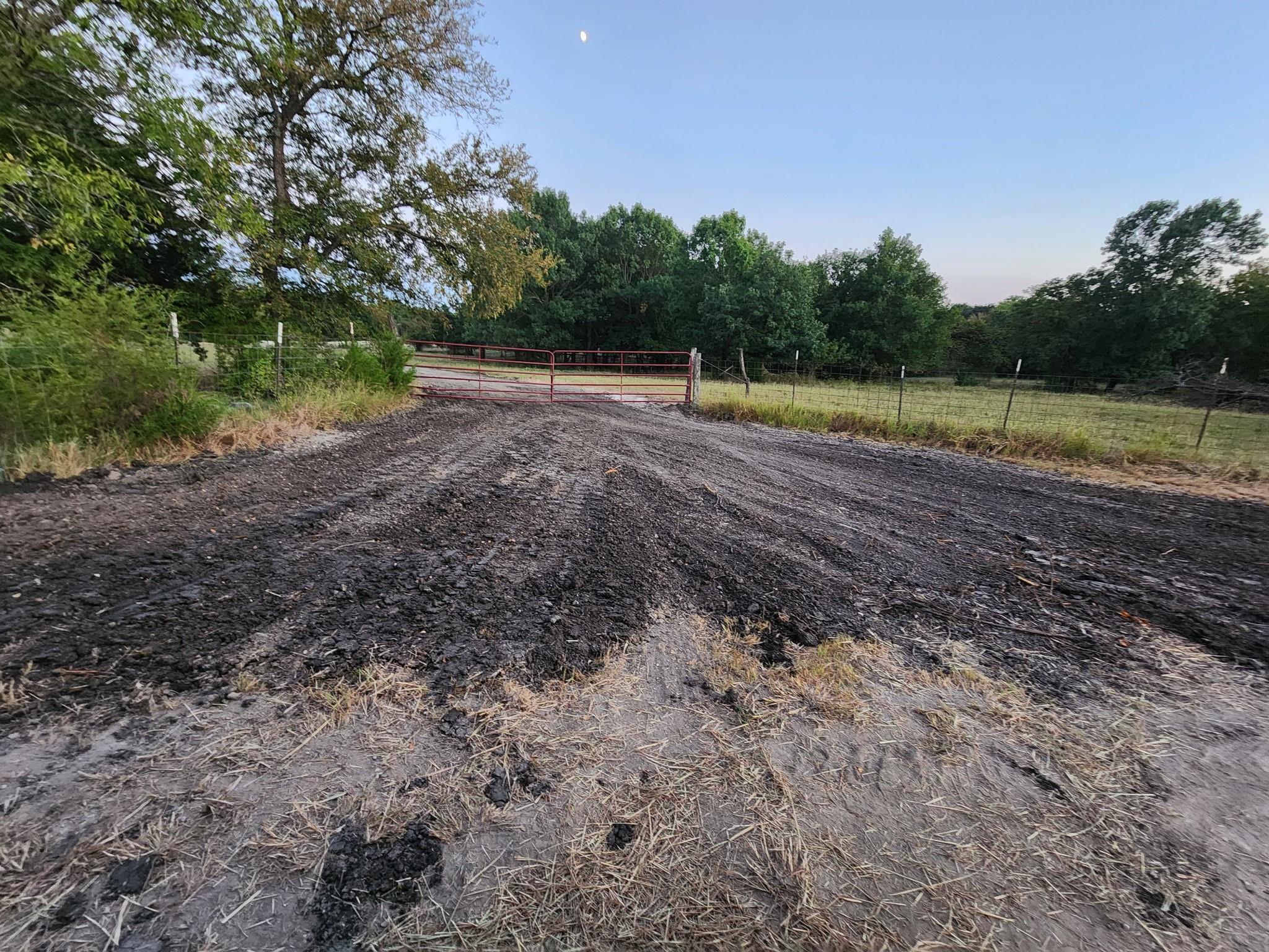 main property photo 13