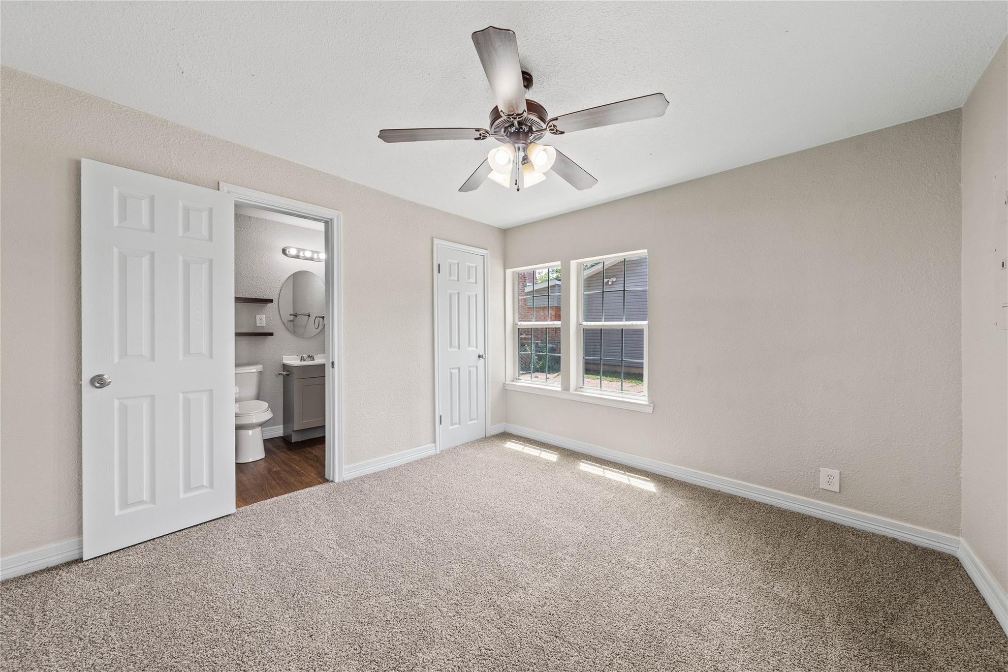property viewer photo 11