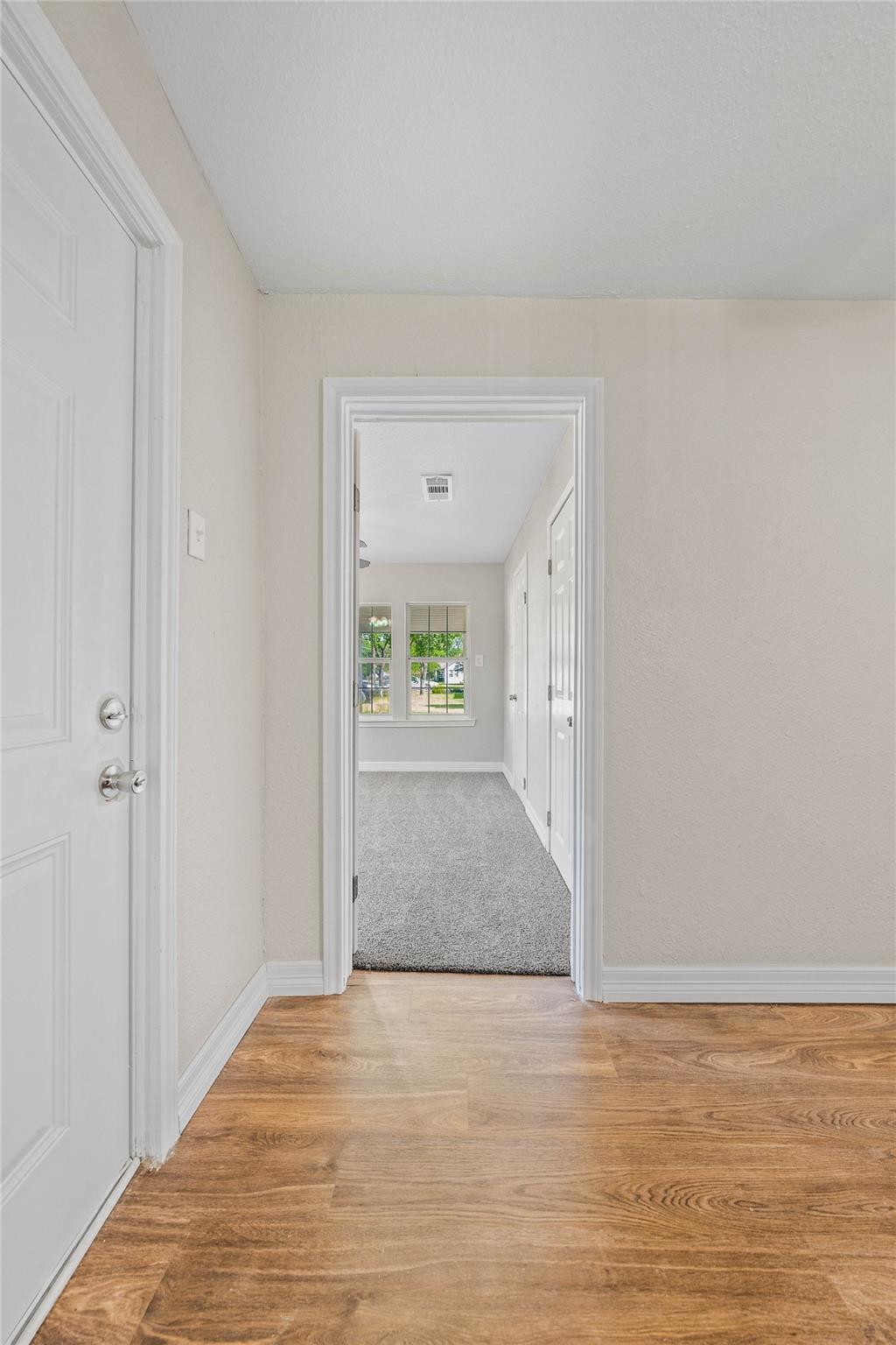 property viewer photo 14