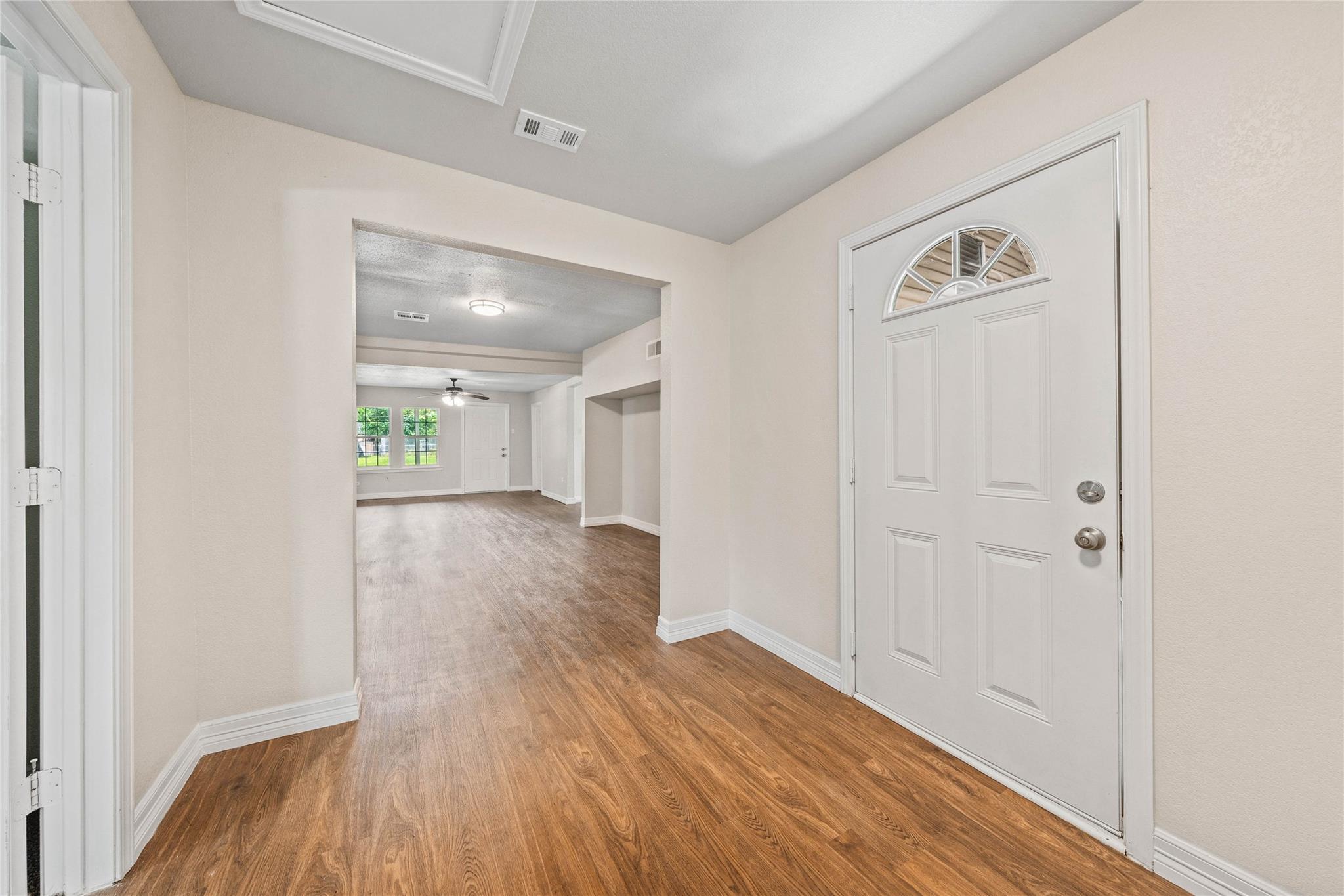 property viewer photo 28