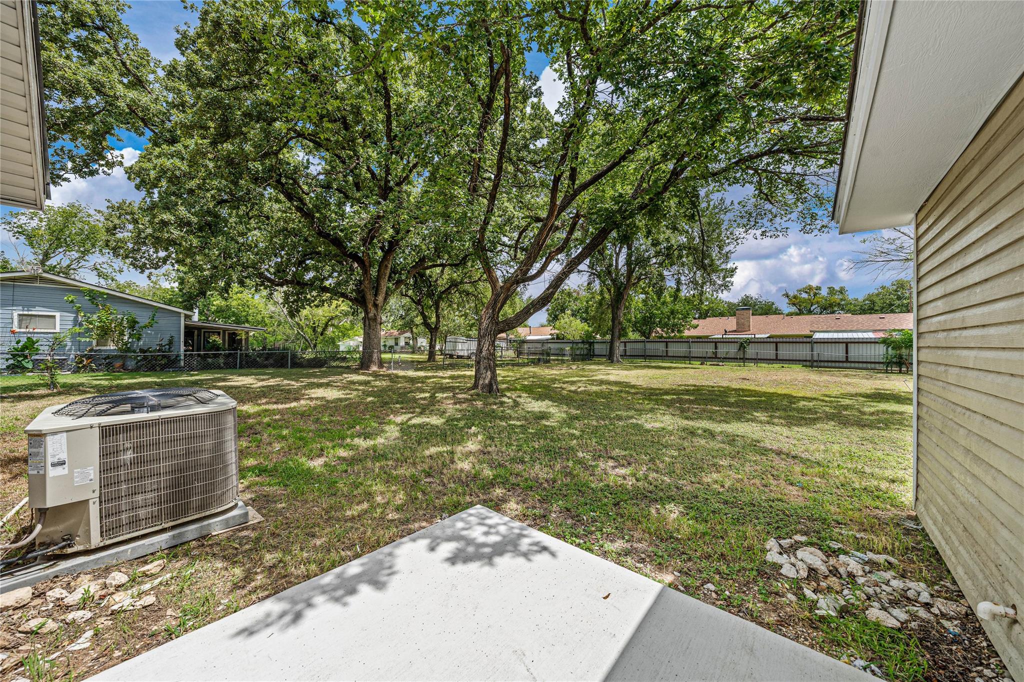 property viewer photo 29