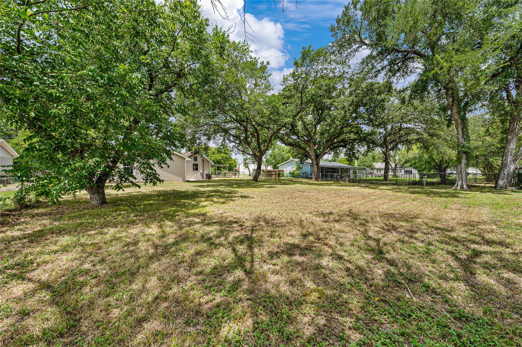 property viewer photo 34