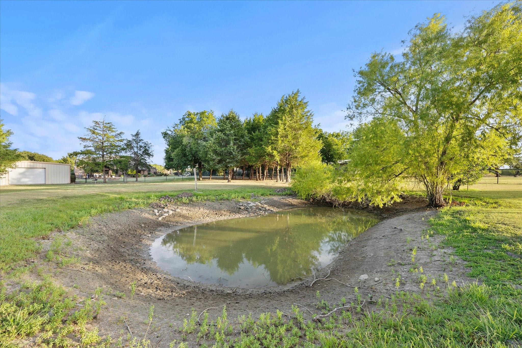main property photo 7