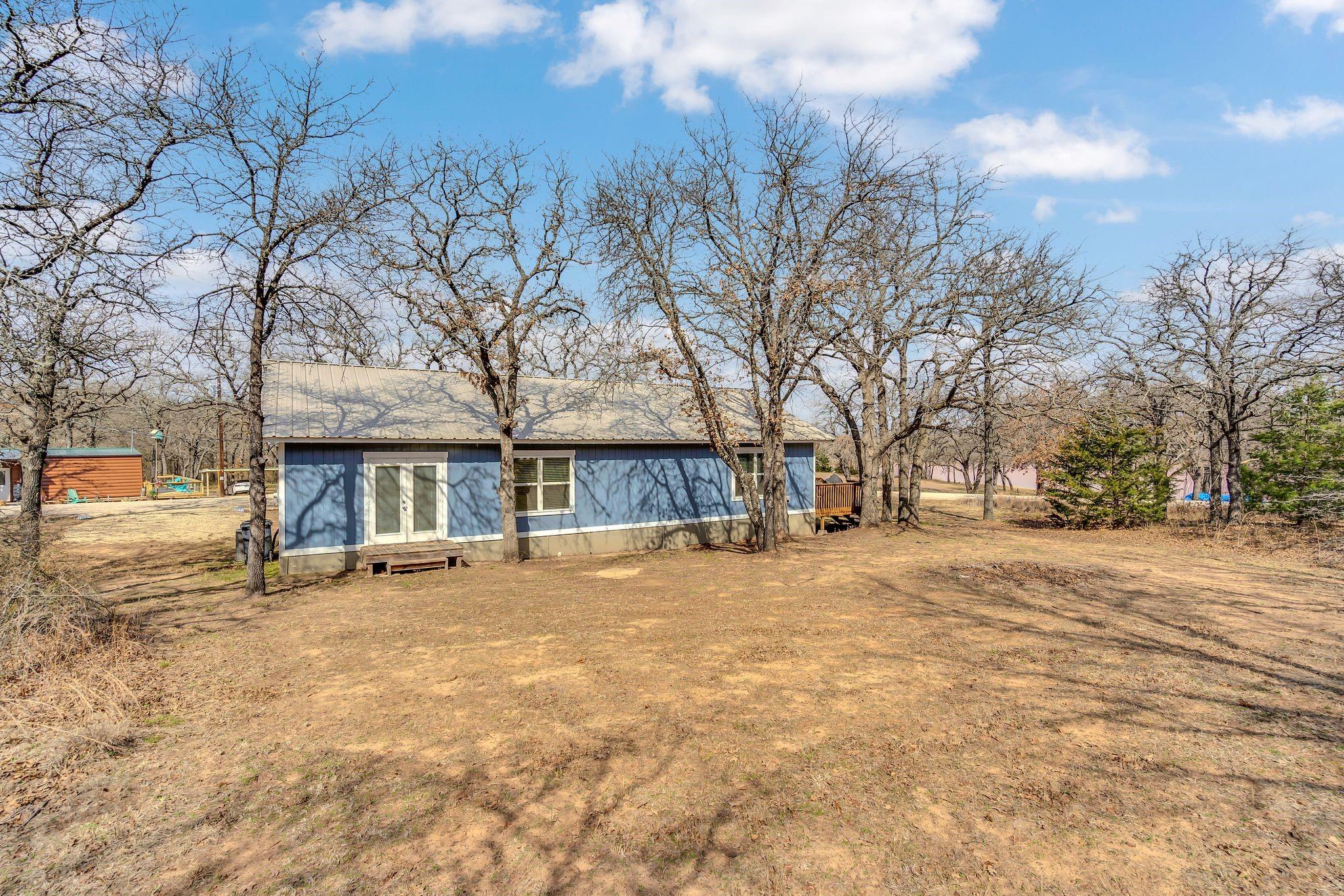 main property photo 26