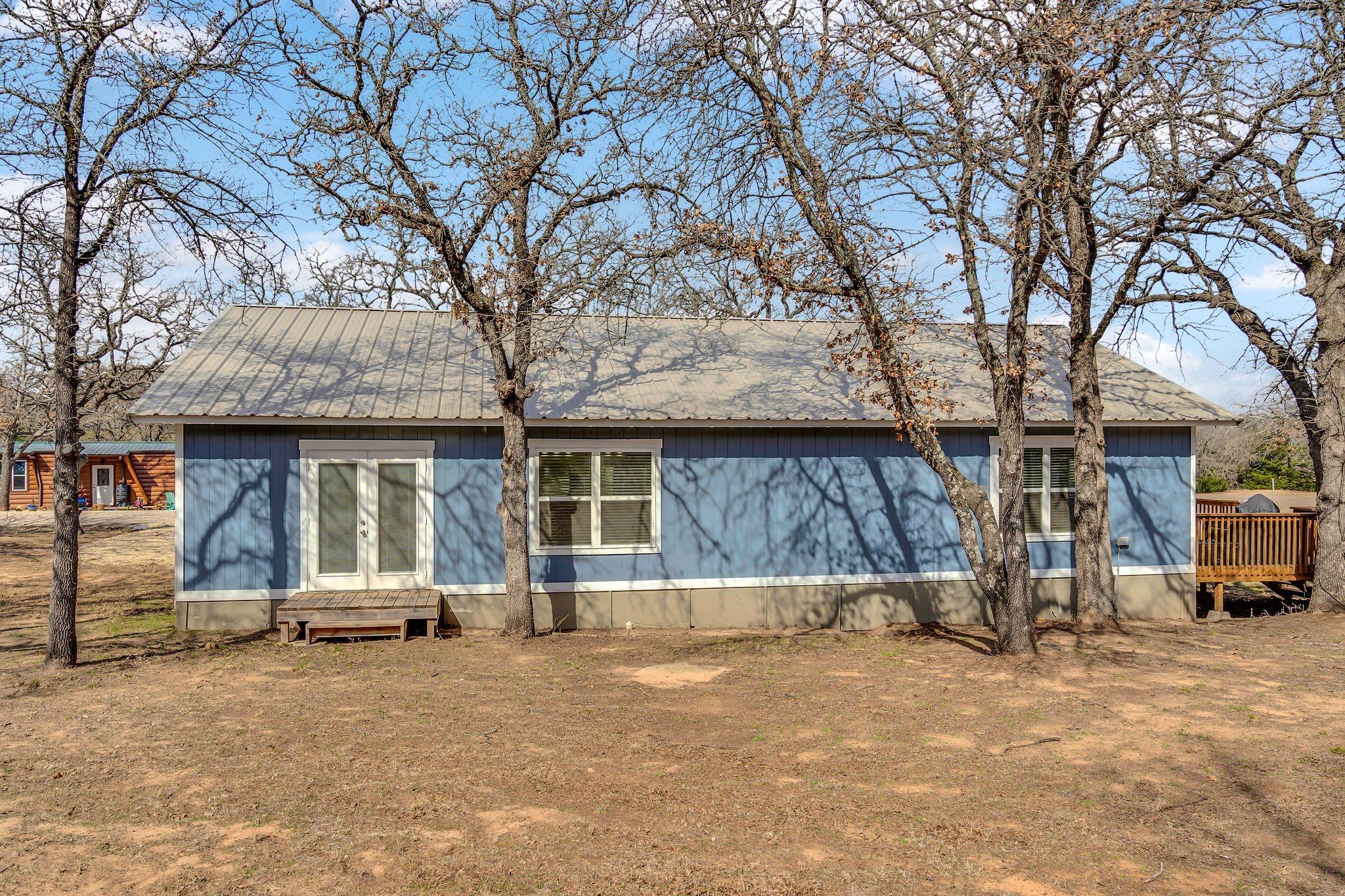main property photo 27