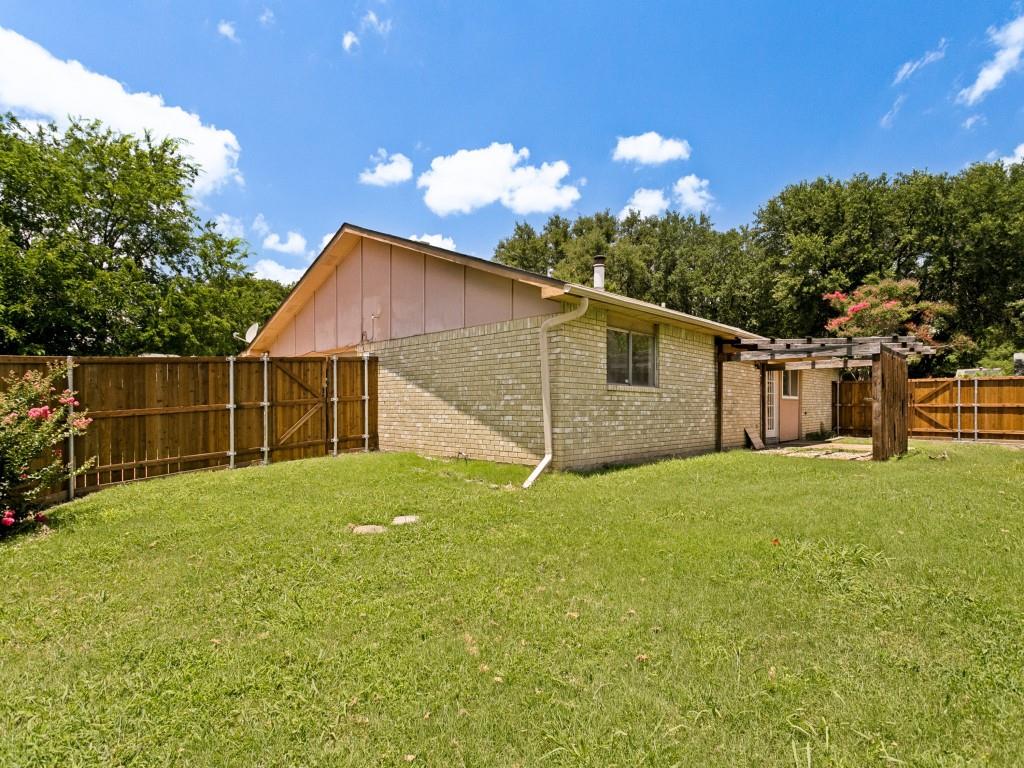 main property photo 23