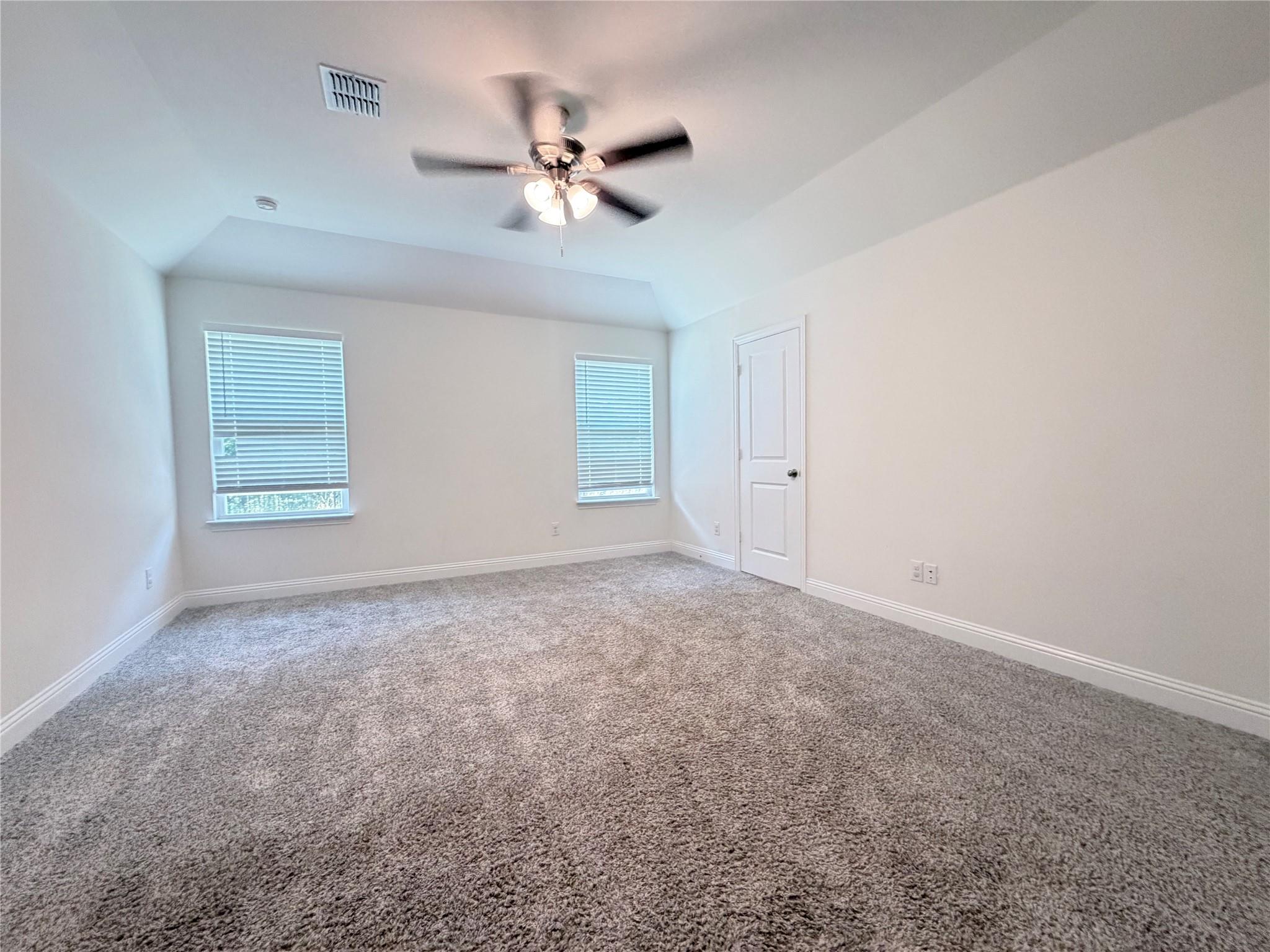 property viewer photo 12