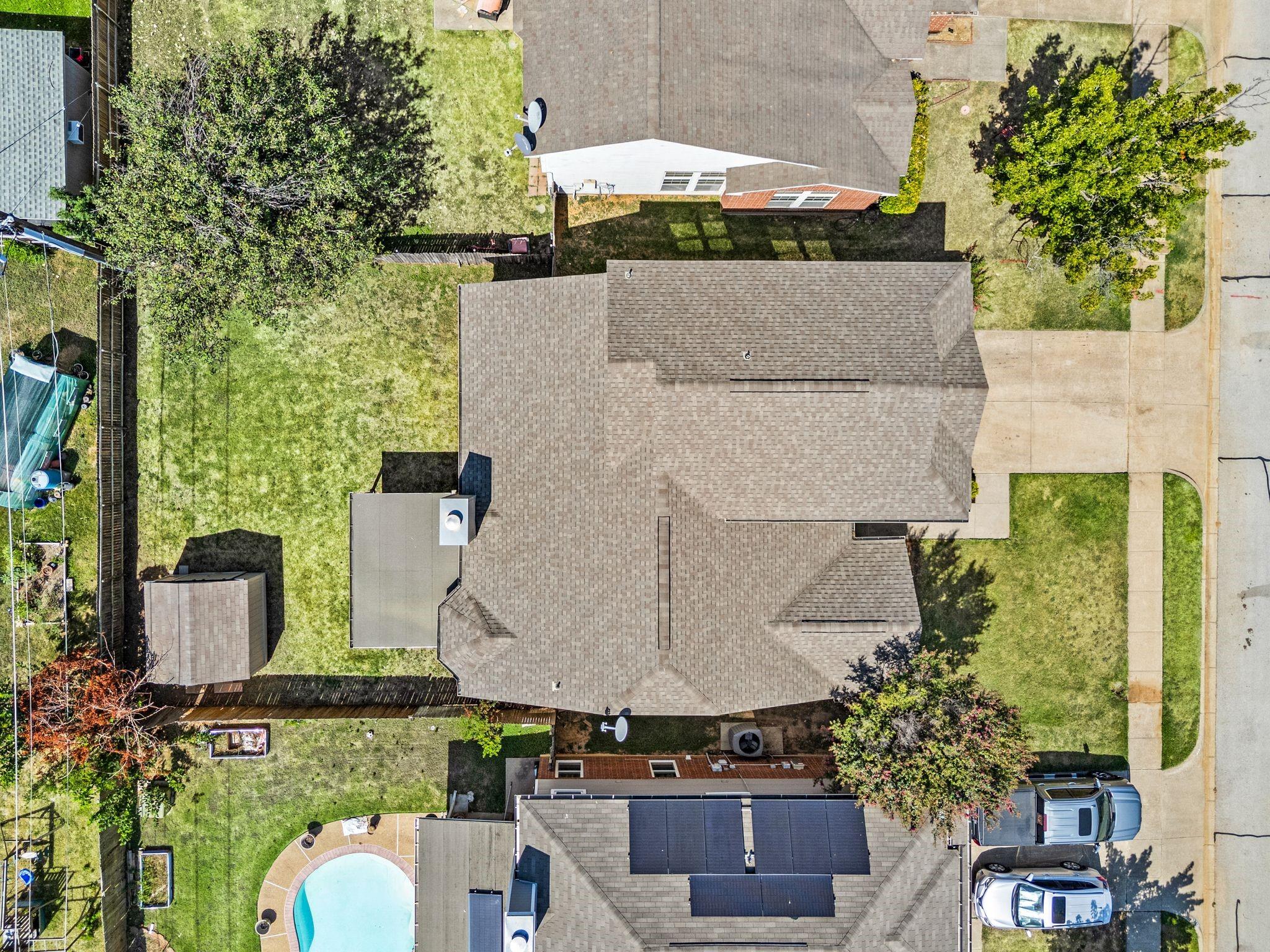 main property photo 36