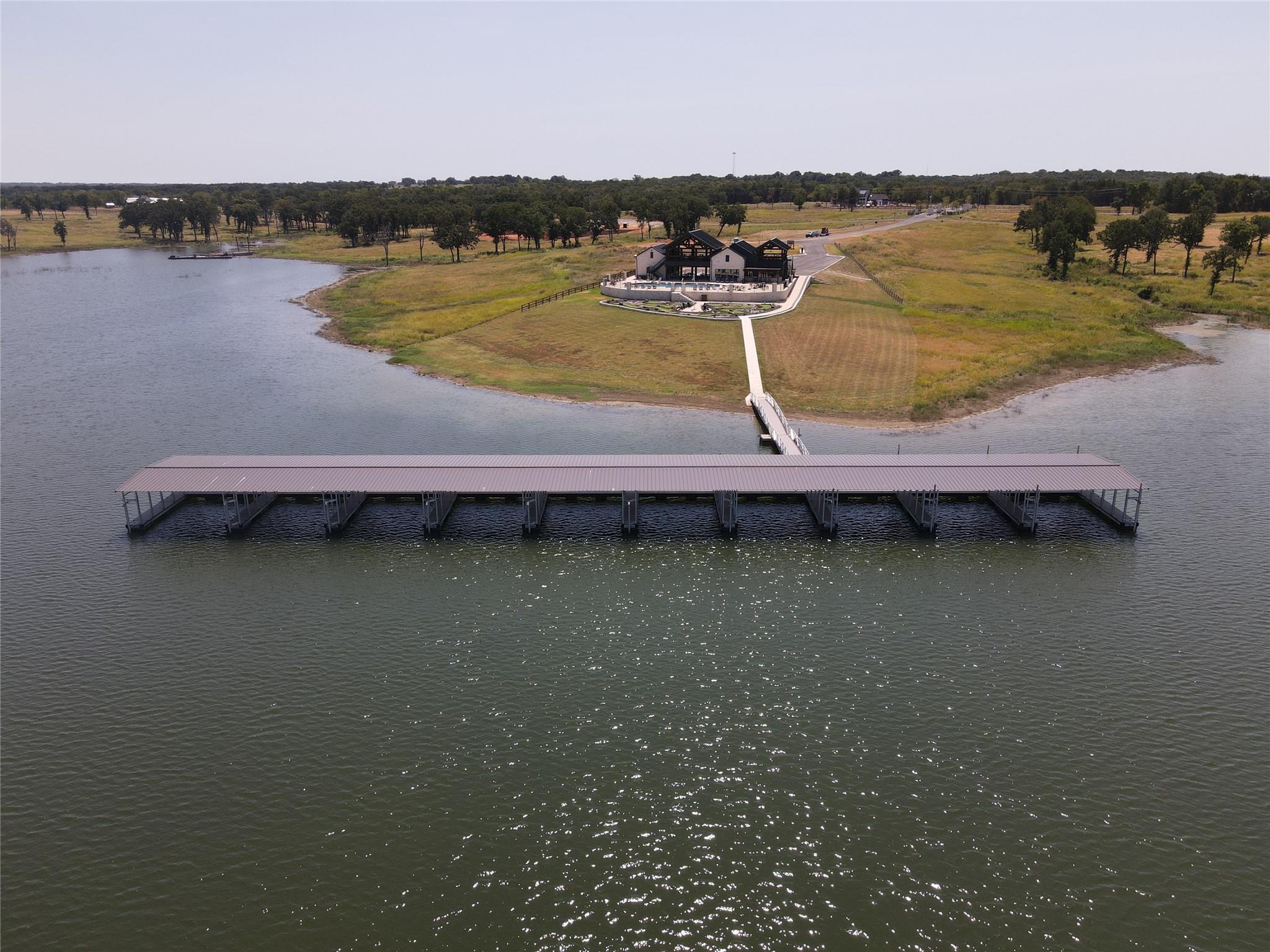 main property photo 17