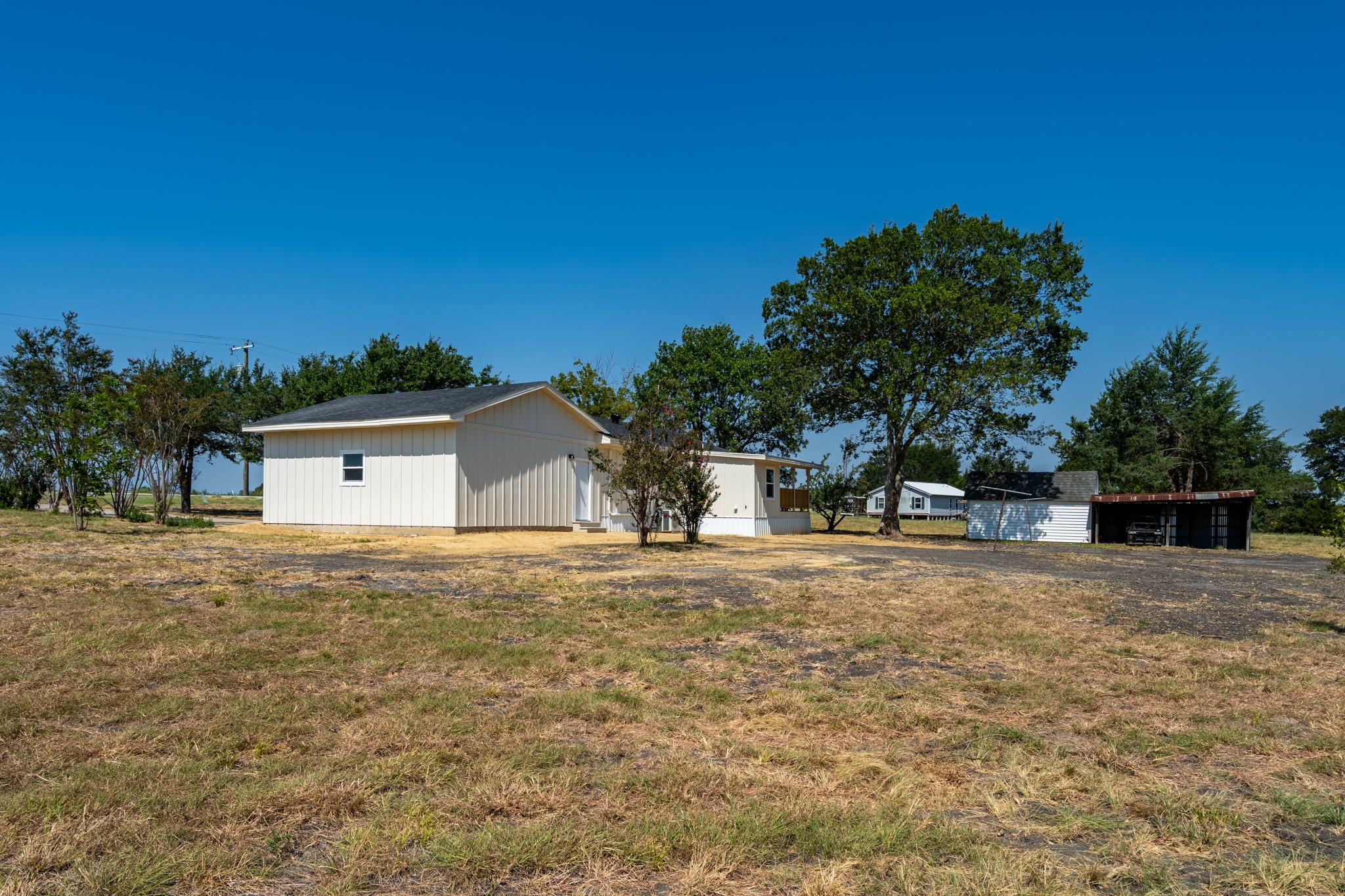 main property photo 32