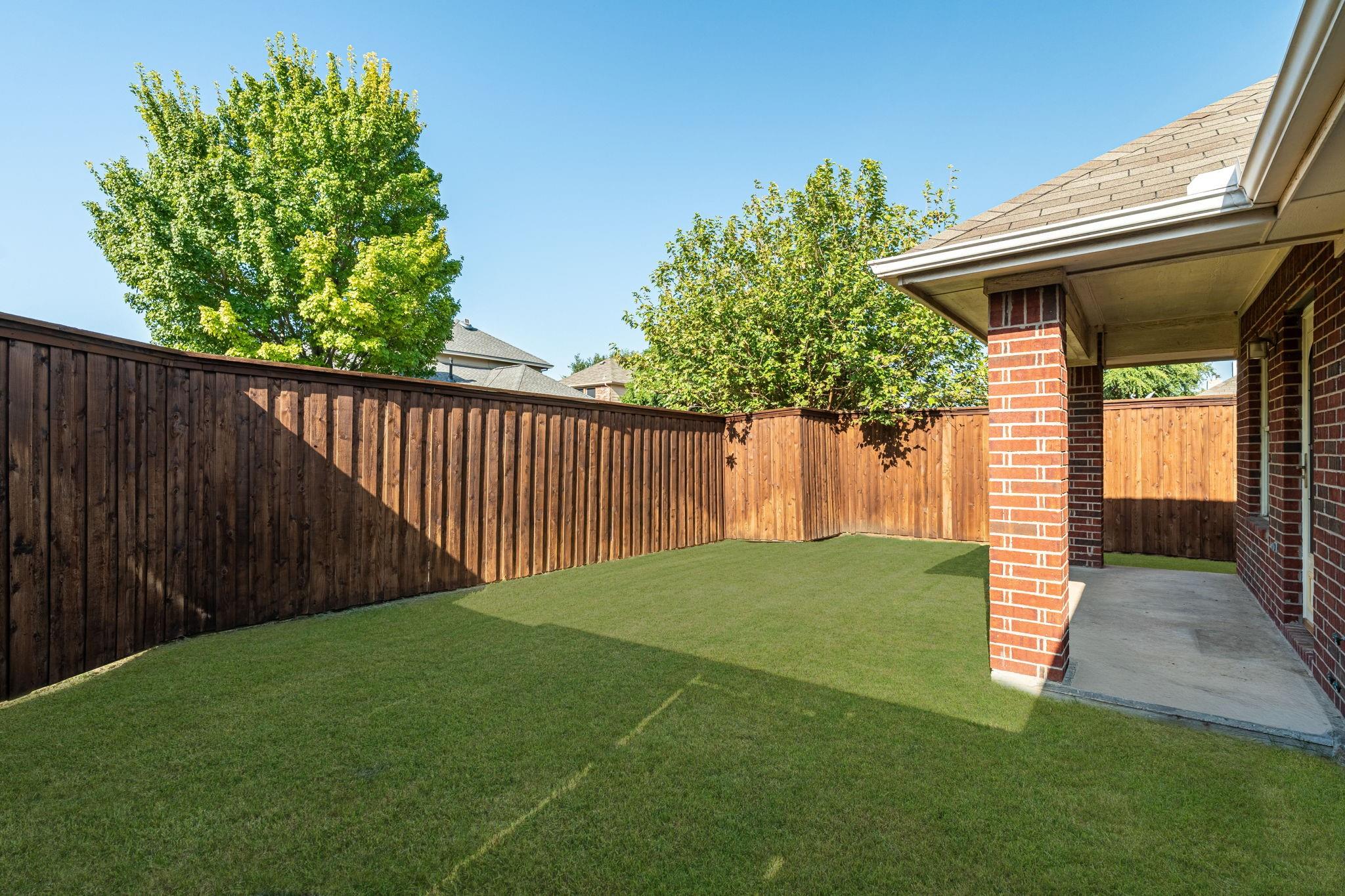 main property photo 27