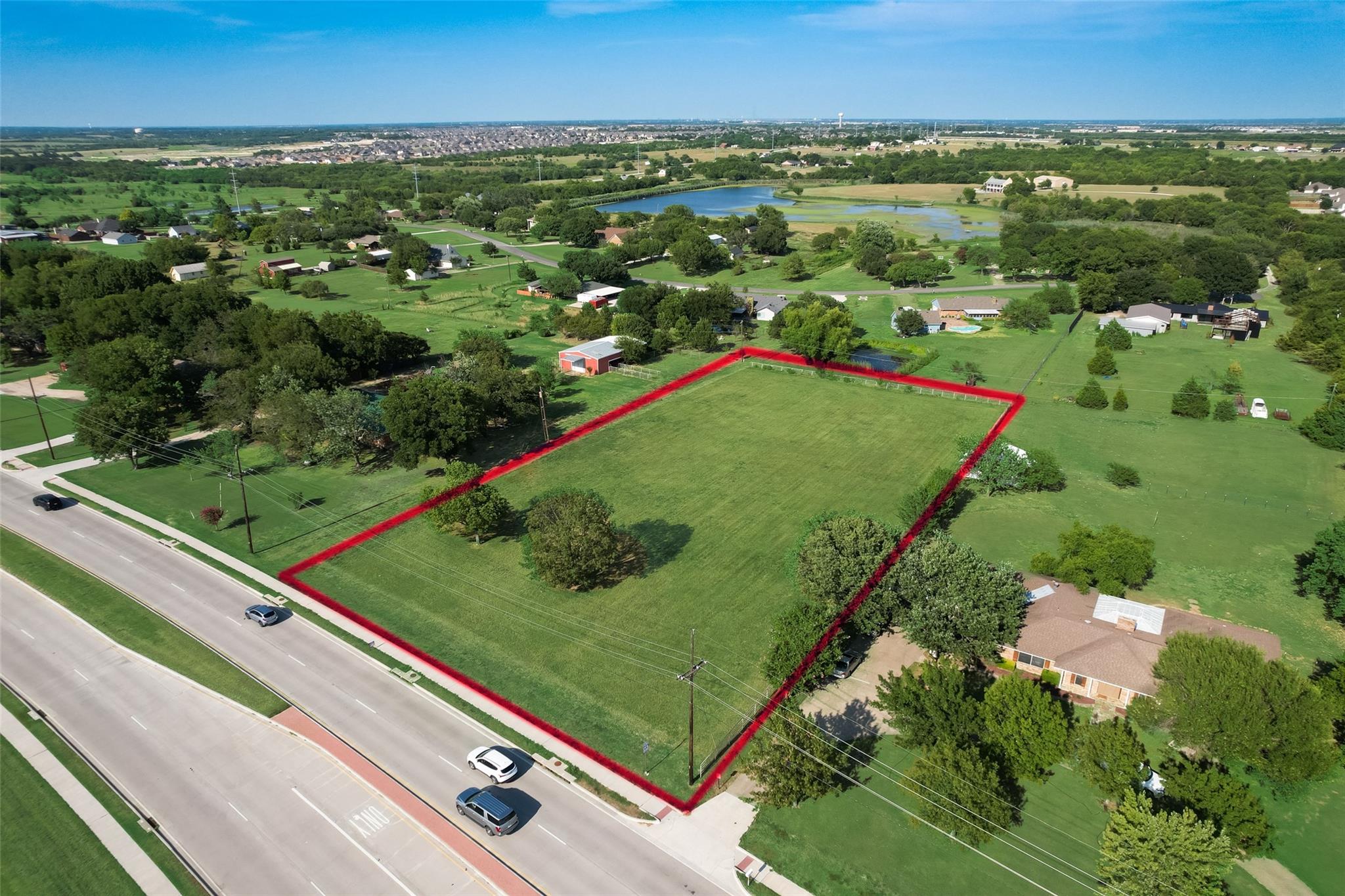 main property photo 2